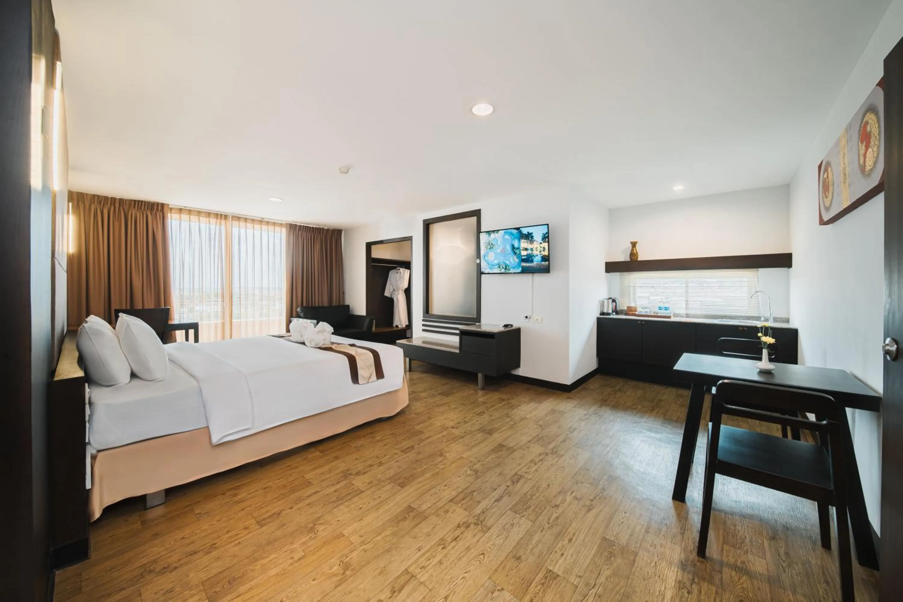 TV and multimedia, Bed in Eastern Grand Palace