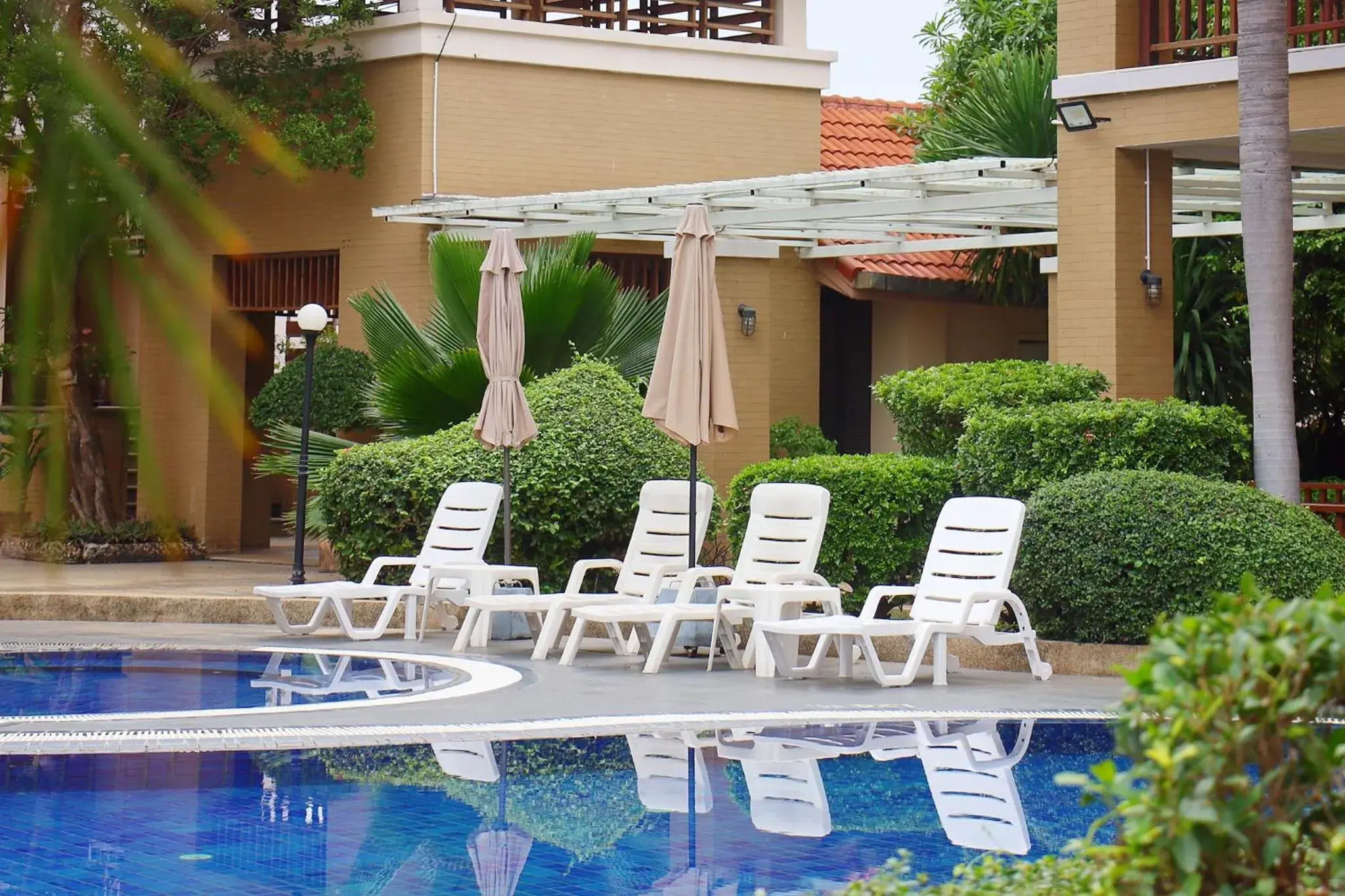 Swimming pool in Eastern Grand Palace Swimming pool in Eastern Grand Palace
