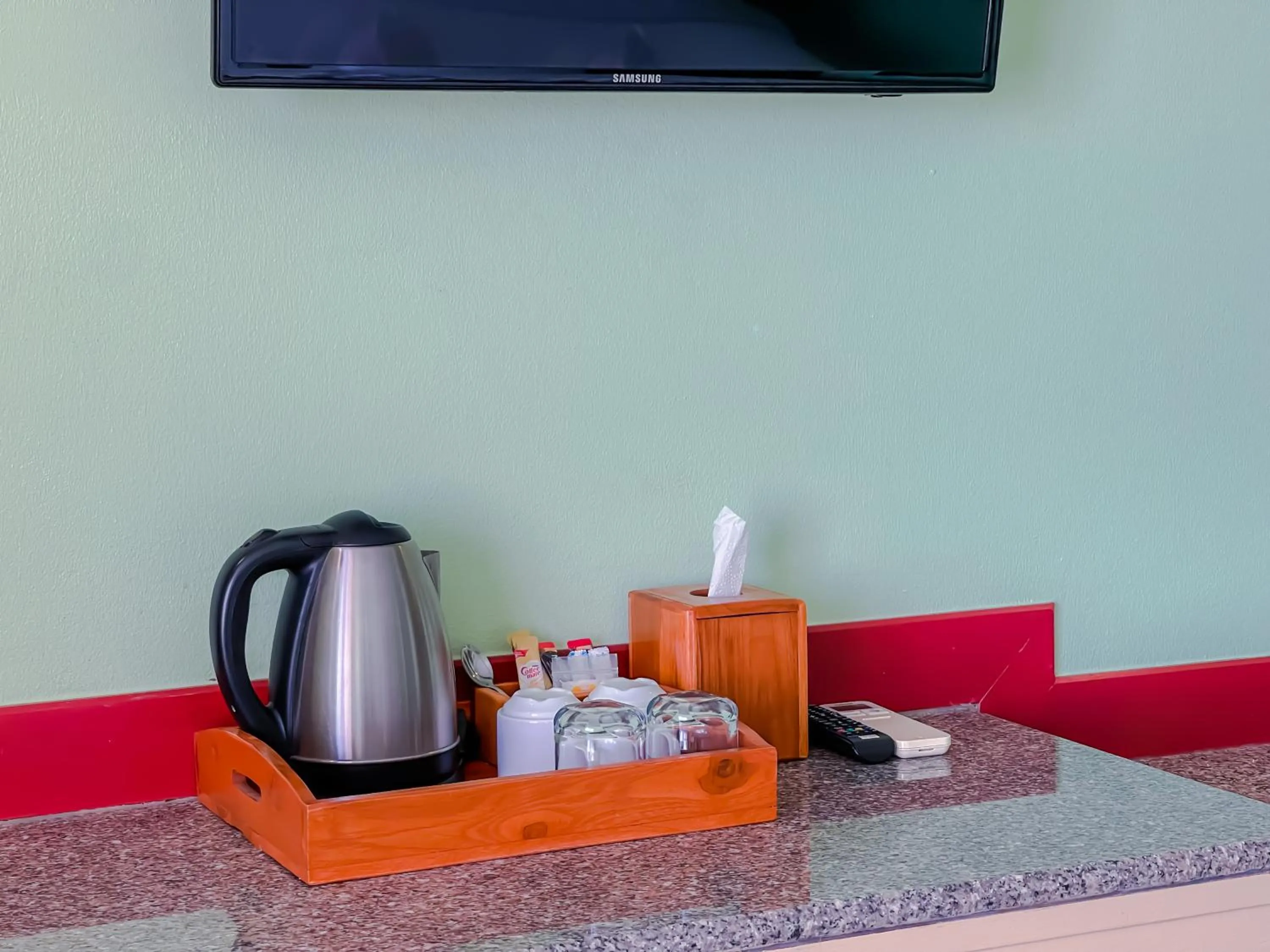 Coffee/tea facilities in Eastern Grand Palace