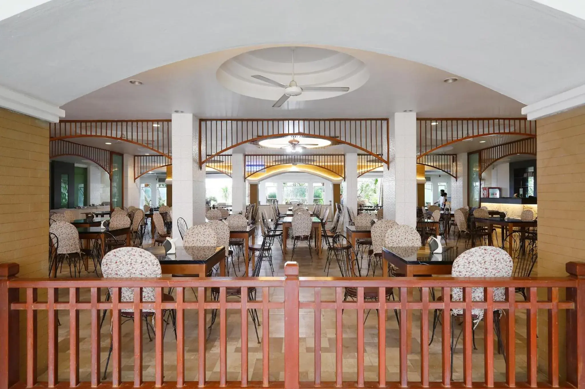 Restaurant/places to eat in Eastern Grand Palace Restaurant/places to eat in Eastern Grand Palace