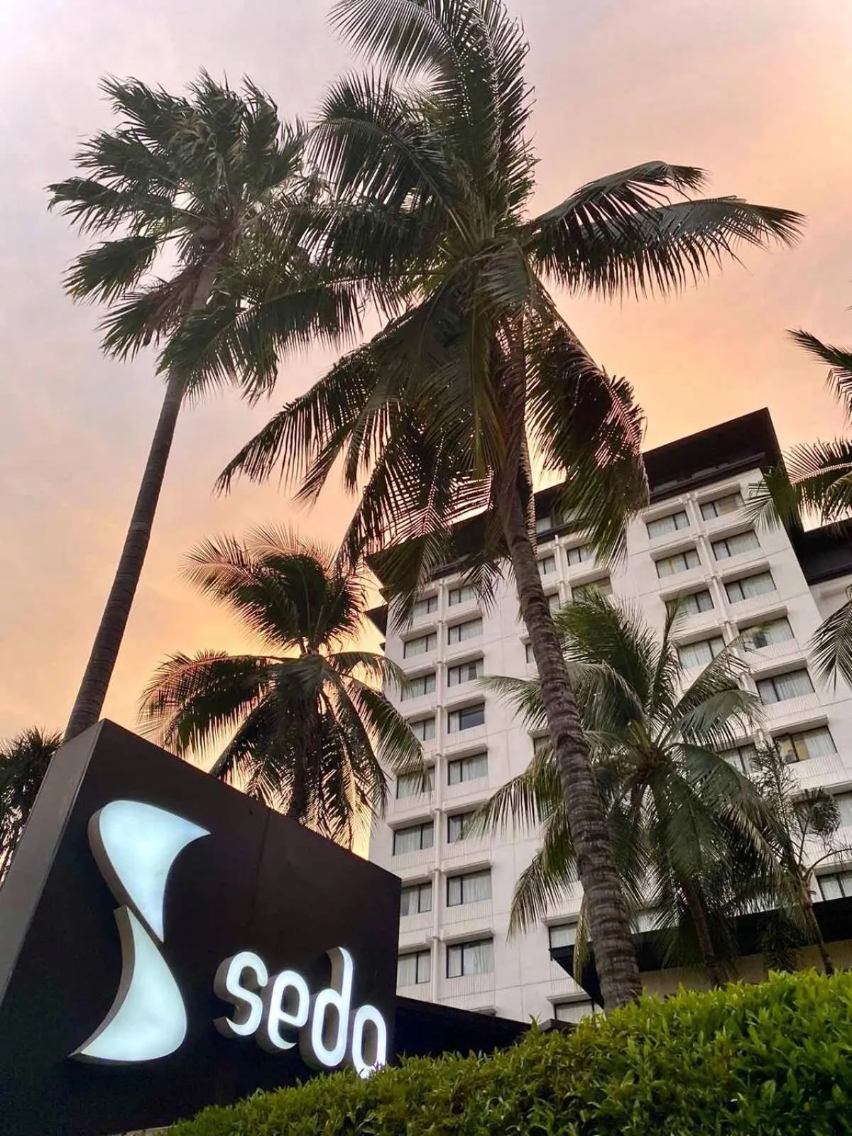 Property building in Seda Ayala Center Cebu