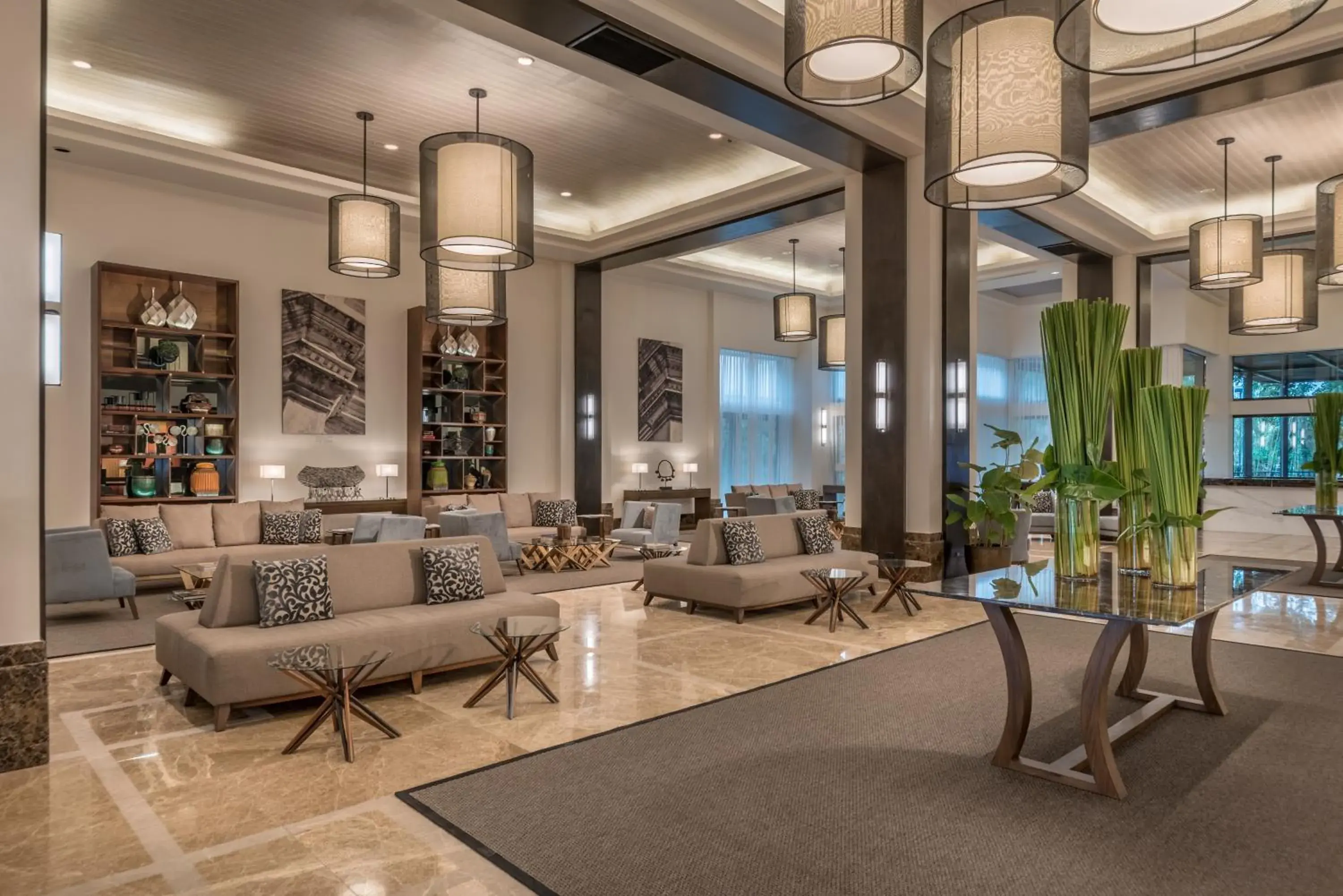 Lobby or reception in Seda Ayala Center Cebu Lobby or reception in Seda Ayala Center Cebu