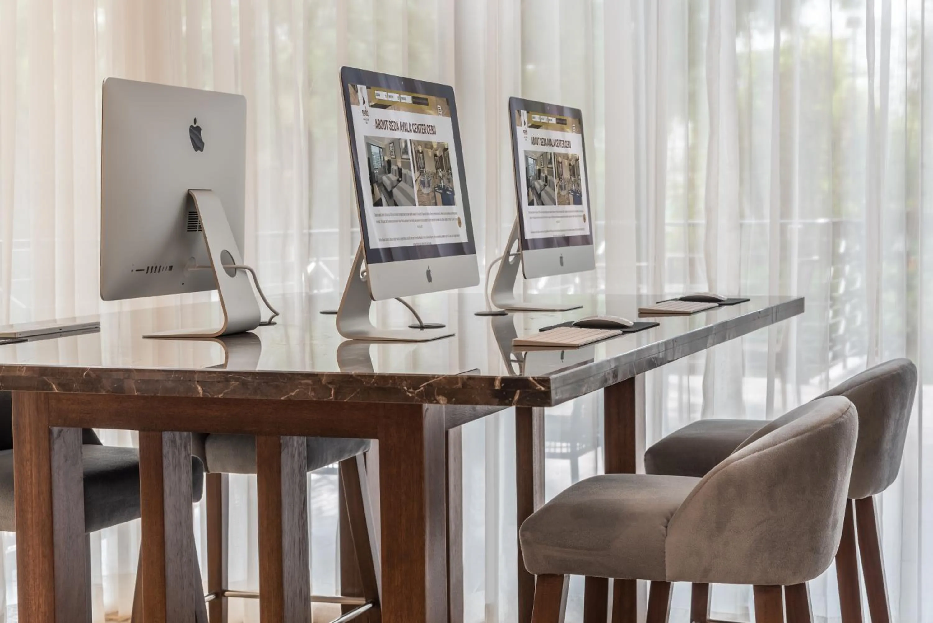 Business facilities in Seda Ayala Center Cebu