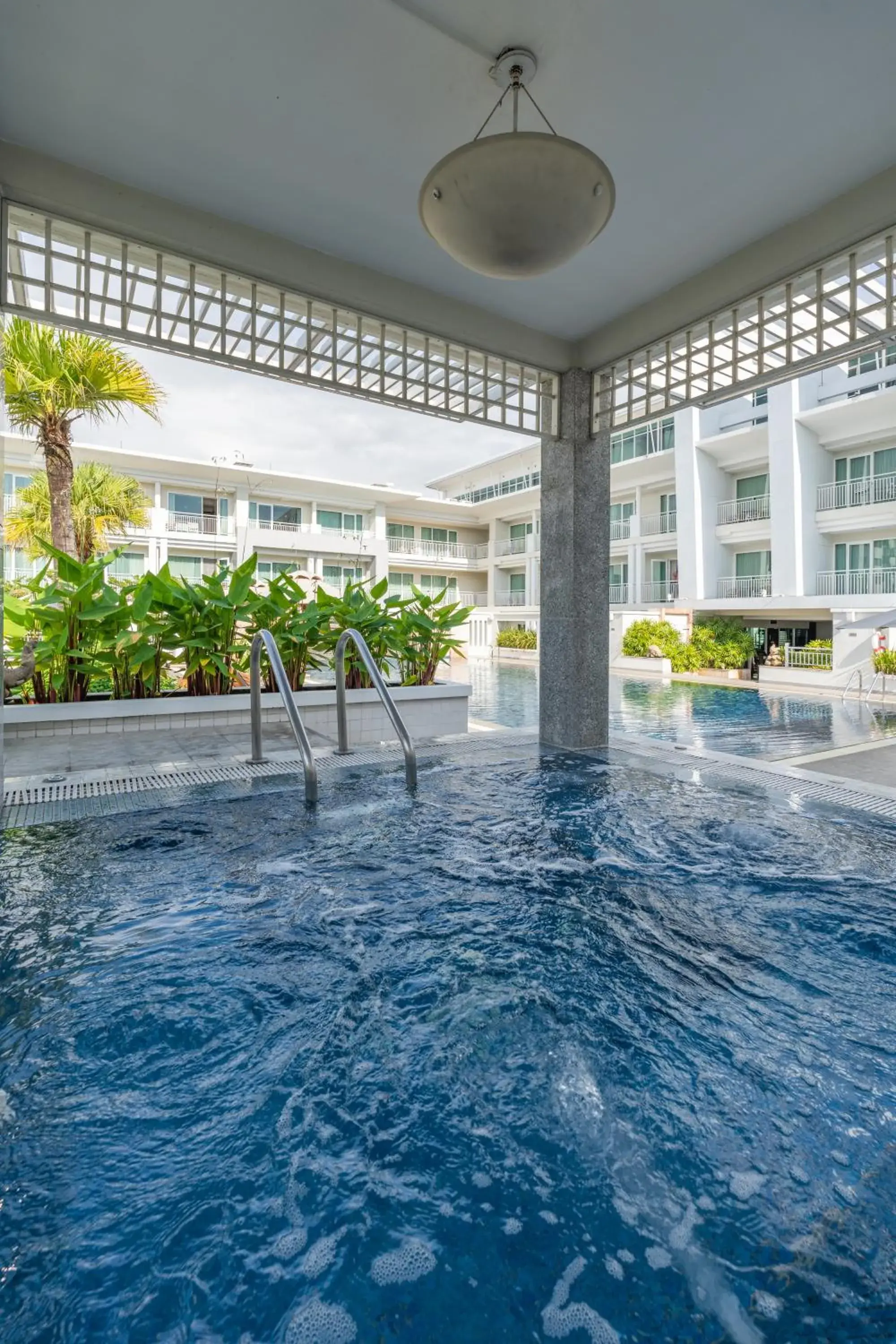 Pool view in Kantary Hills Hotel, Chiang Mai Pool view in Kantary Hills Hotel, Chiang Mai