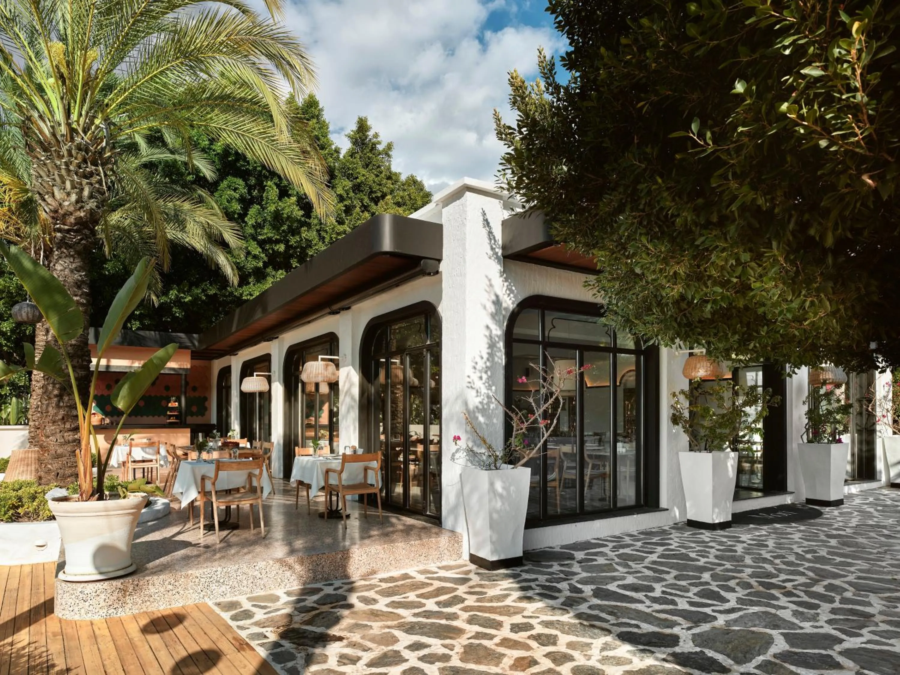 Restaurant/places to eat in Yacht Classic Hotel - Boutique Class