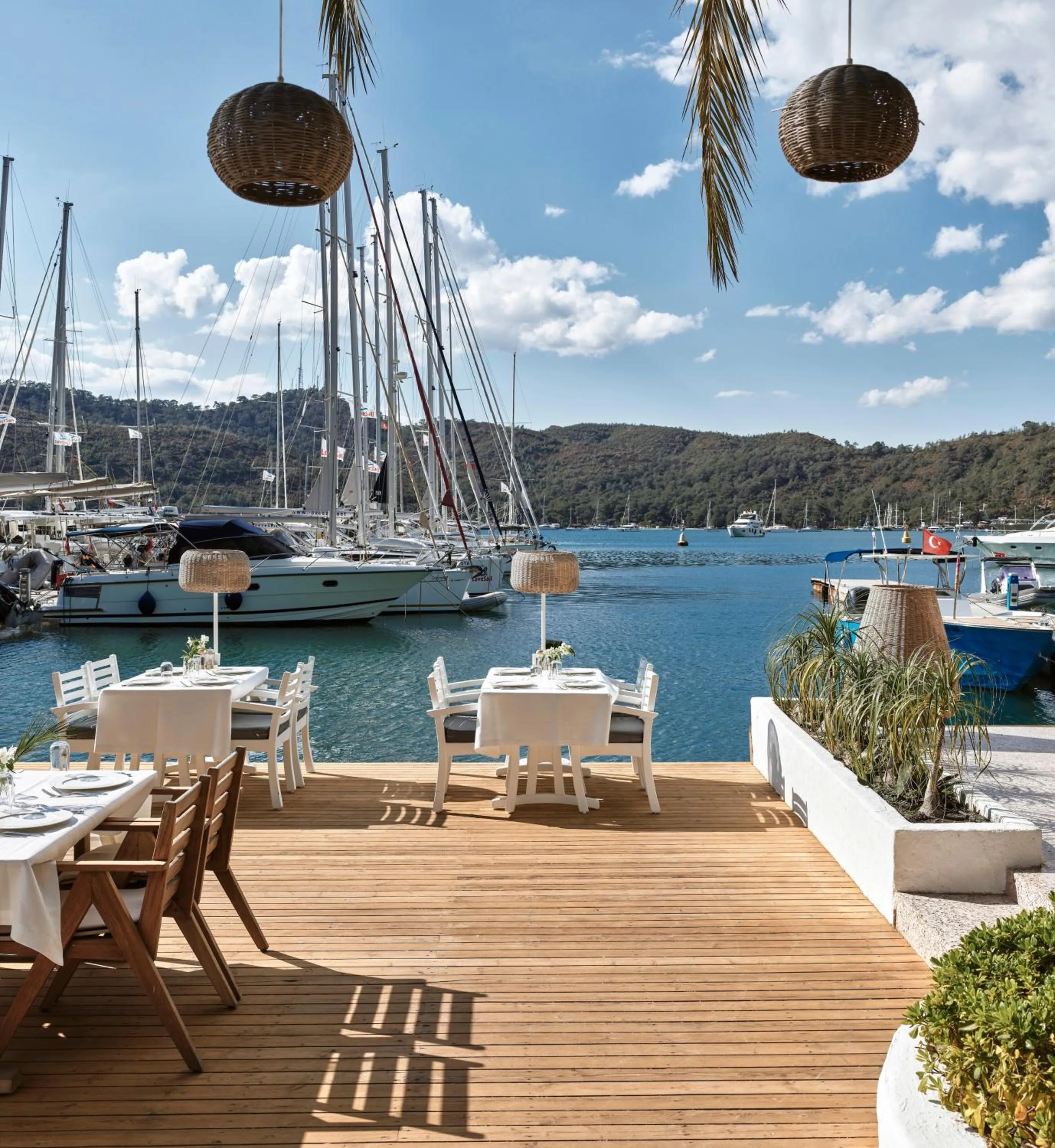 Restaurant/places to eat in Yacht Classic Hotel - Boutique Class