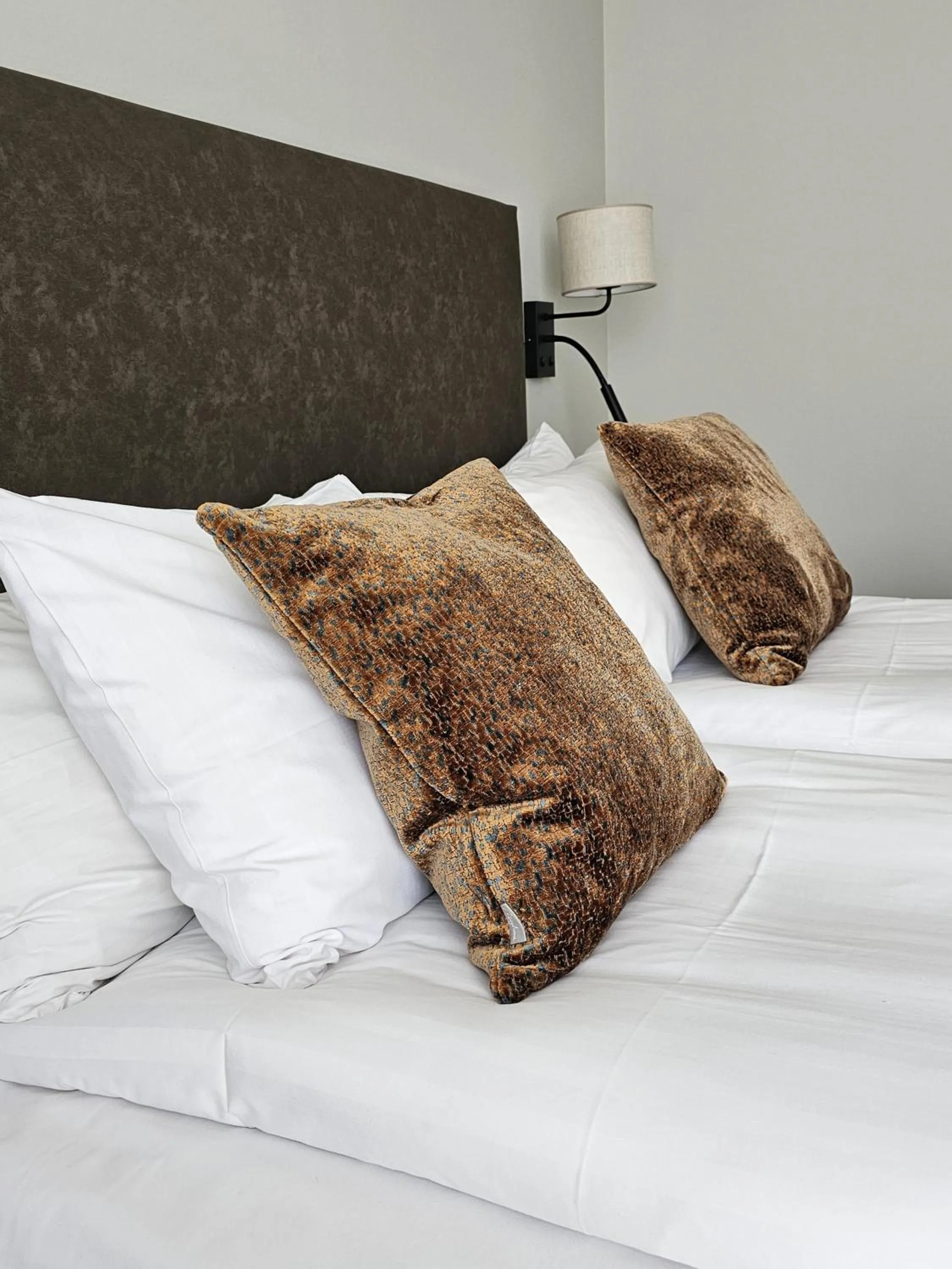 Bed in Hotel Skansen