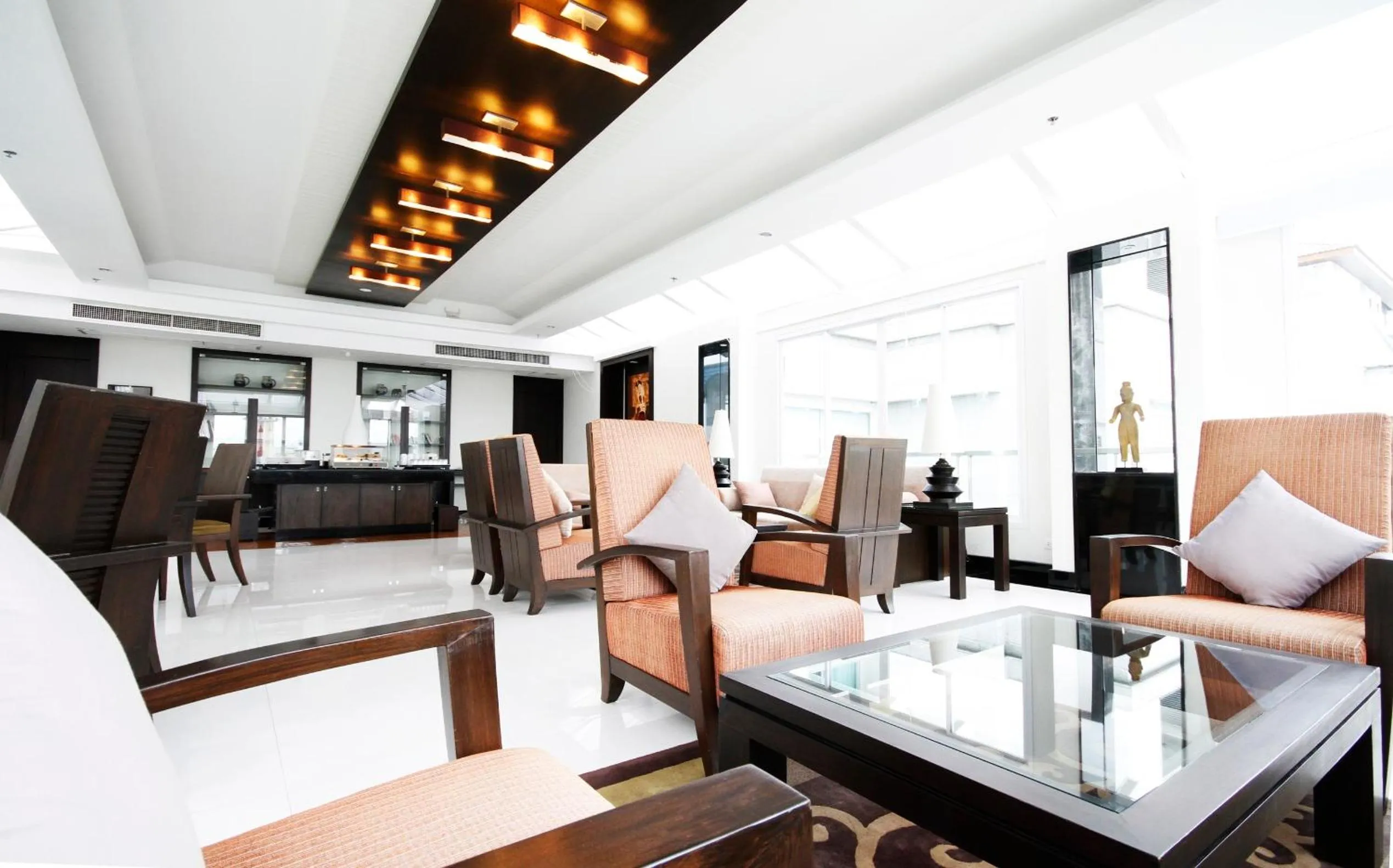 Lobby or reception in Cape Racha Hotel