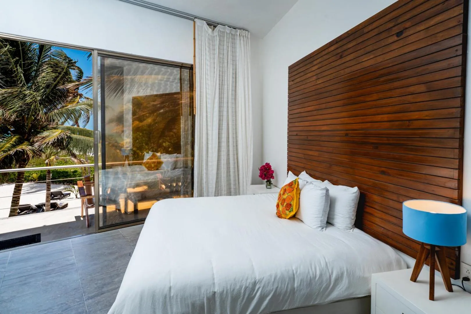 Photo of the whole room, Bed in Hotel La Casa Cielo solo adultos