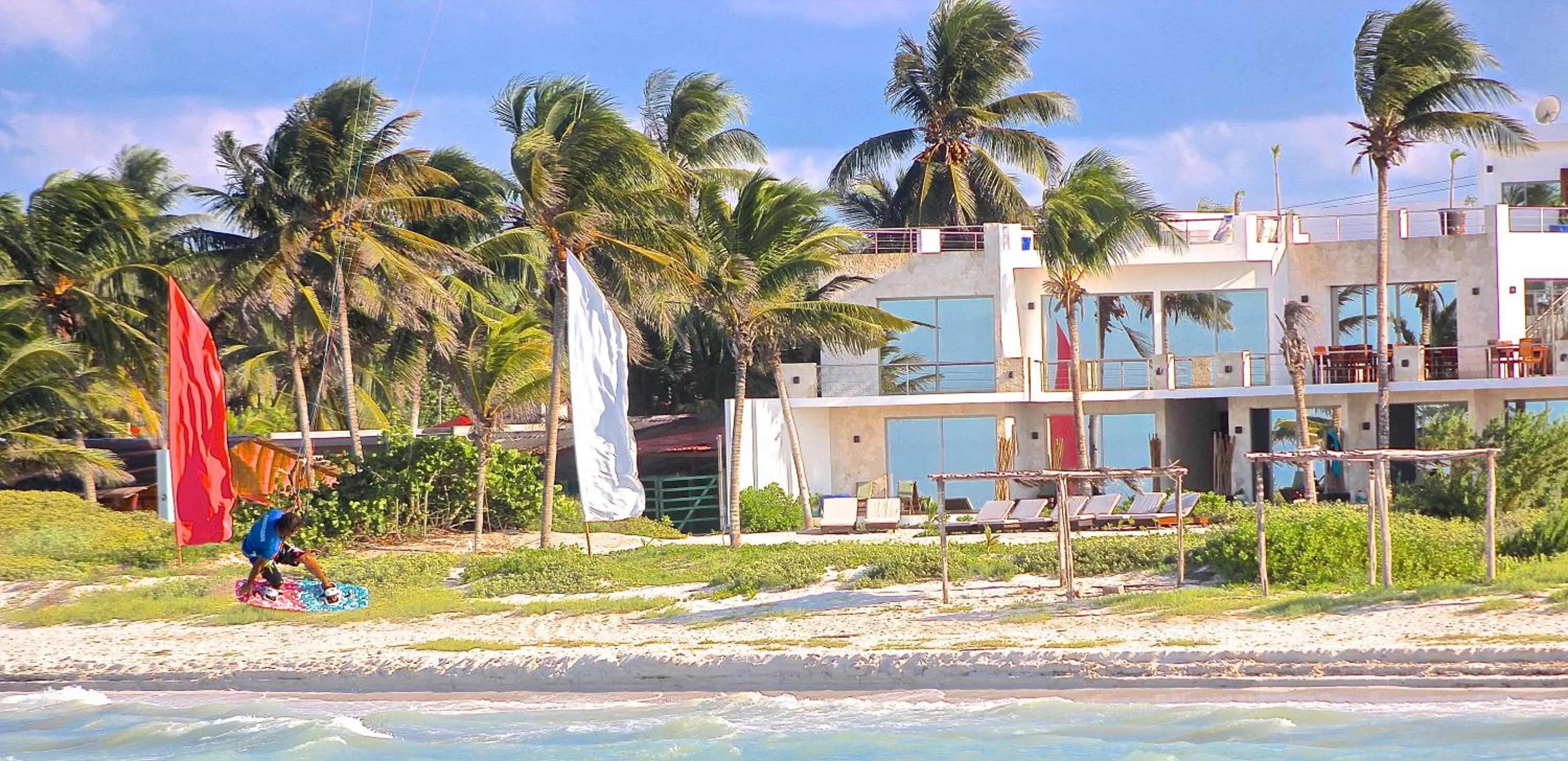 Property building in Hotel La Casa Cielo solo adultos