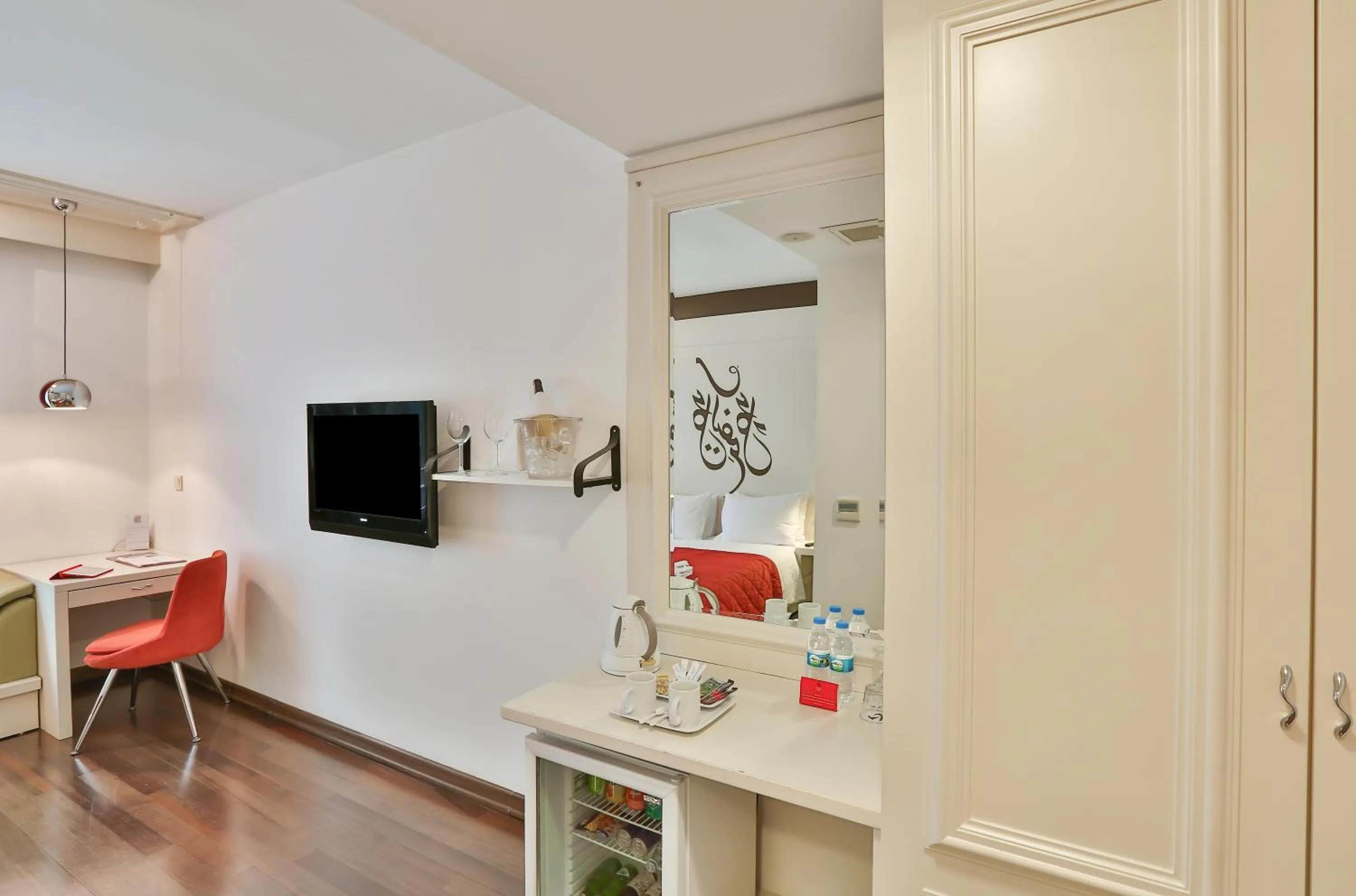 Decorative detail in Senatus Hotel - Special Class