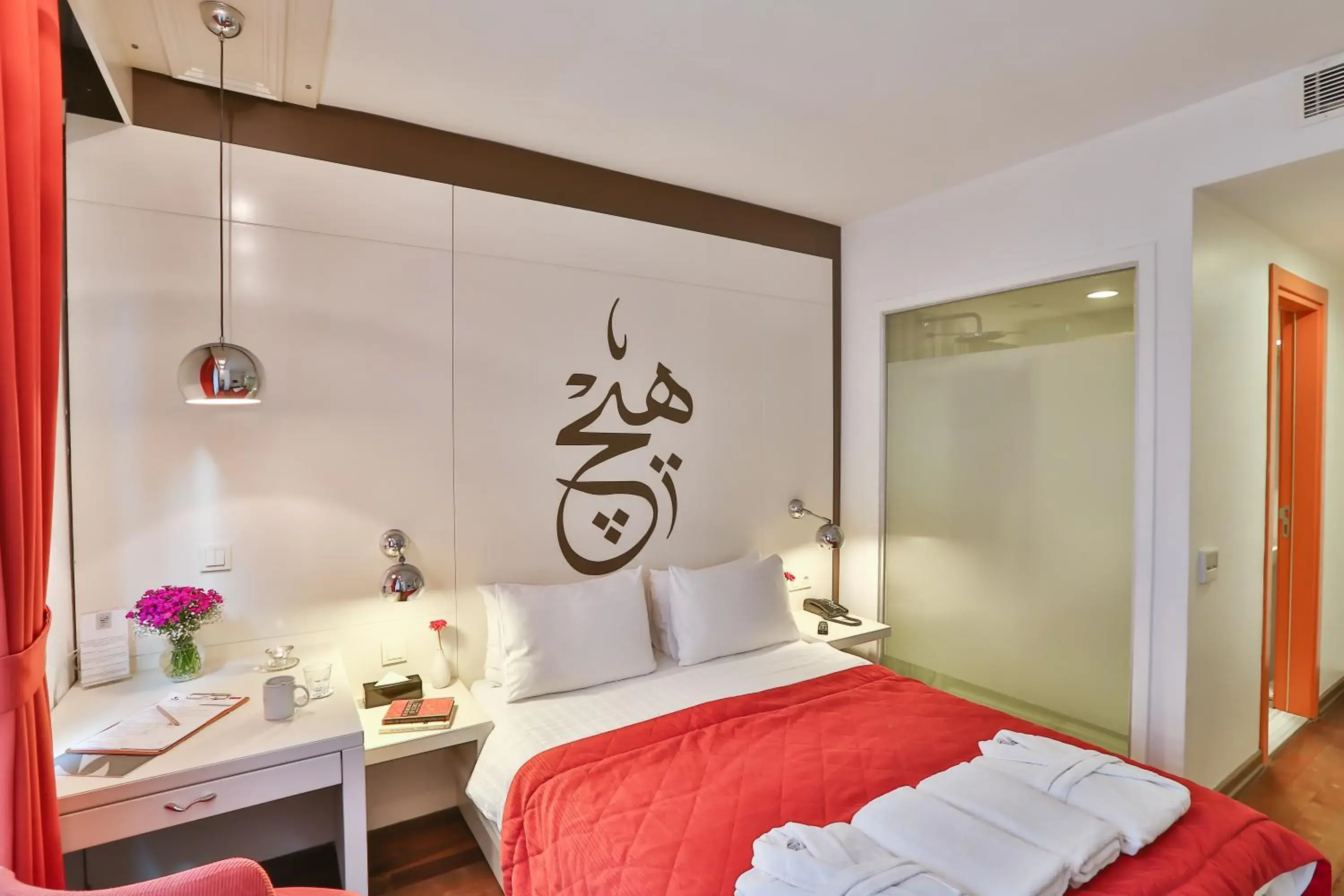 Photo of the whole room, Bed in Senatus Hotel - Special Class Photo of the whole room, Bed in Senatus Hotel - Special Class