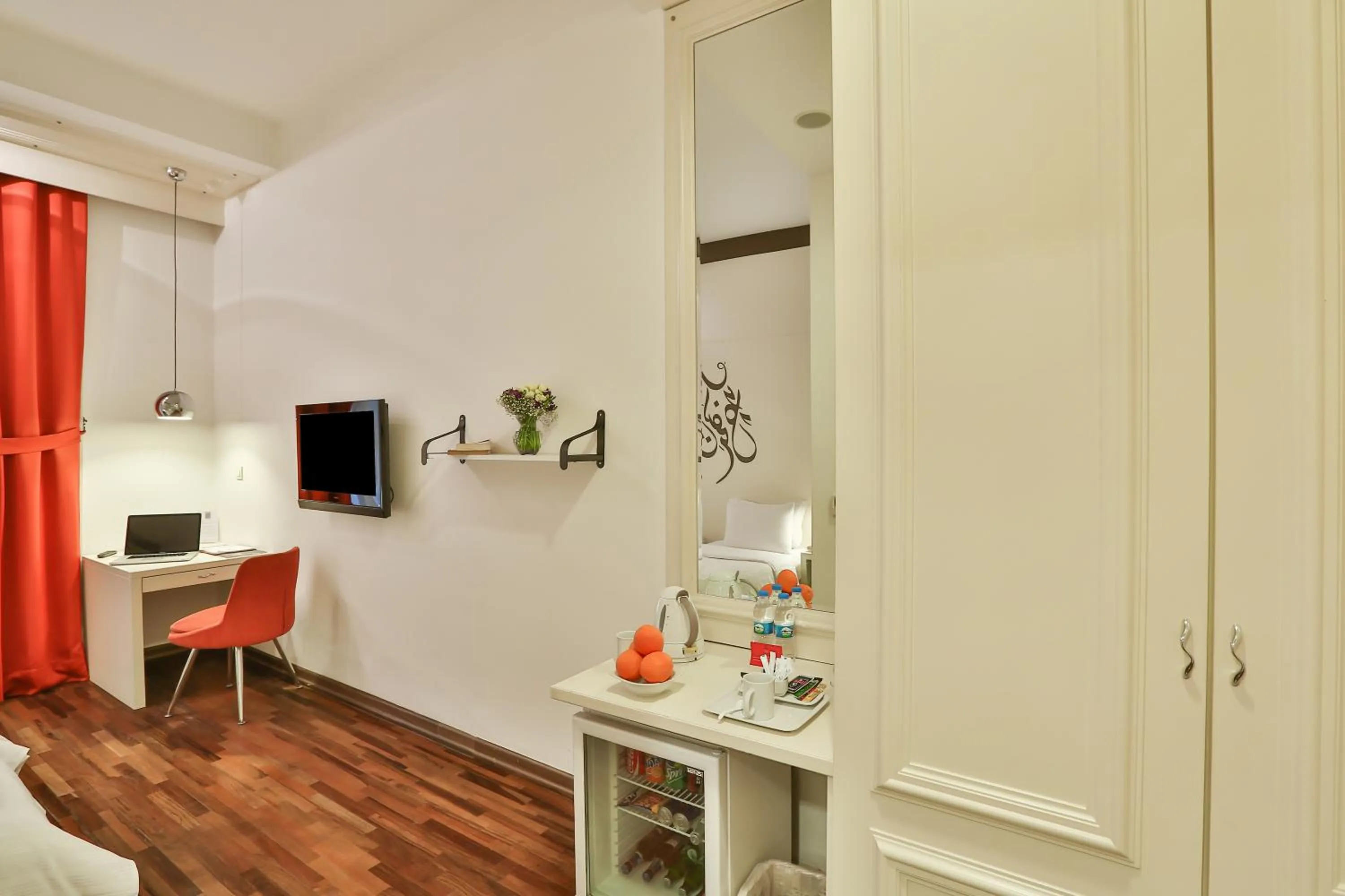 Decorative detail in Senatus Hotel - Special Class