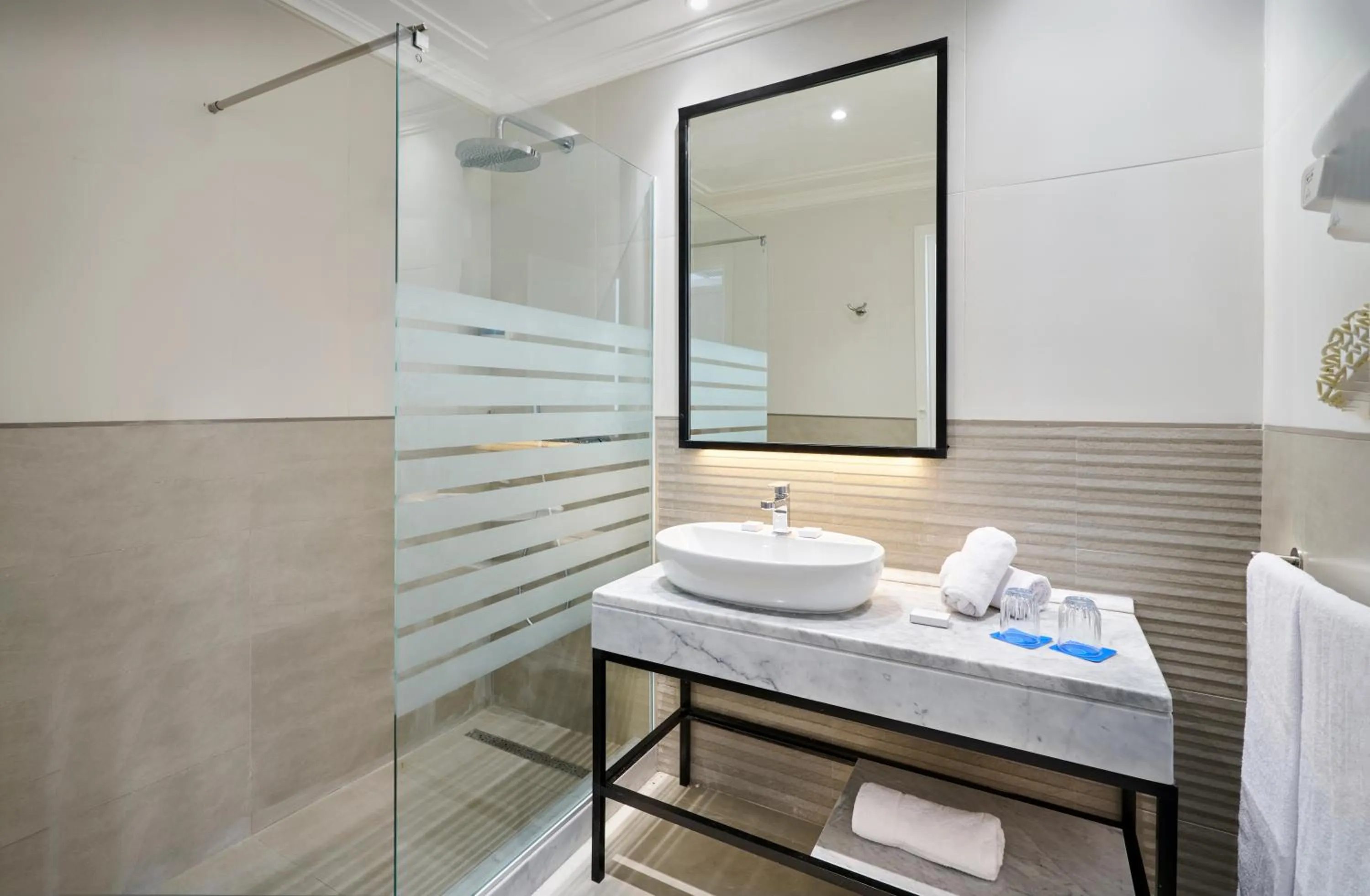 Shower in TUI SUNEO Royal Kenz - All Inclusive