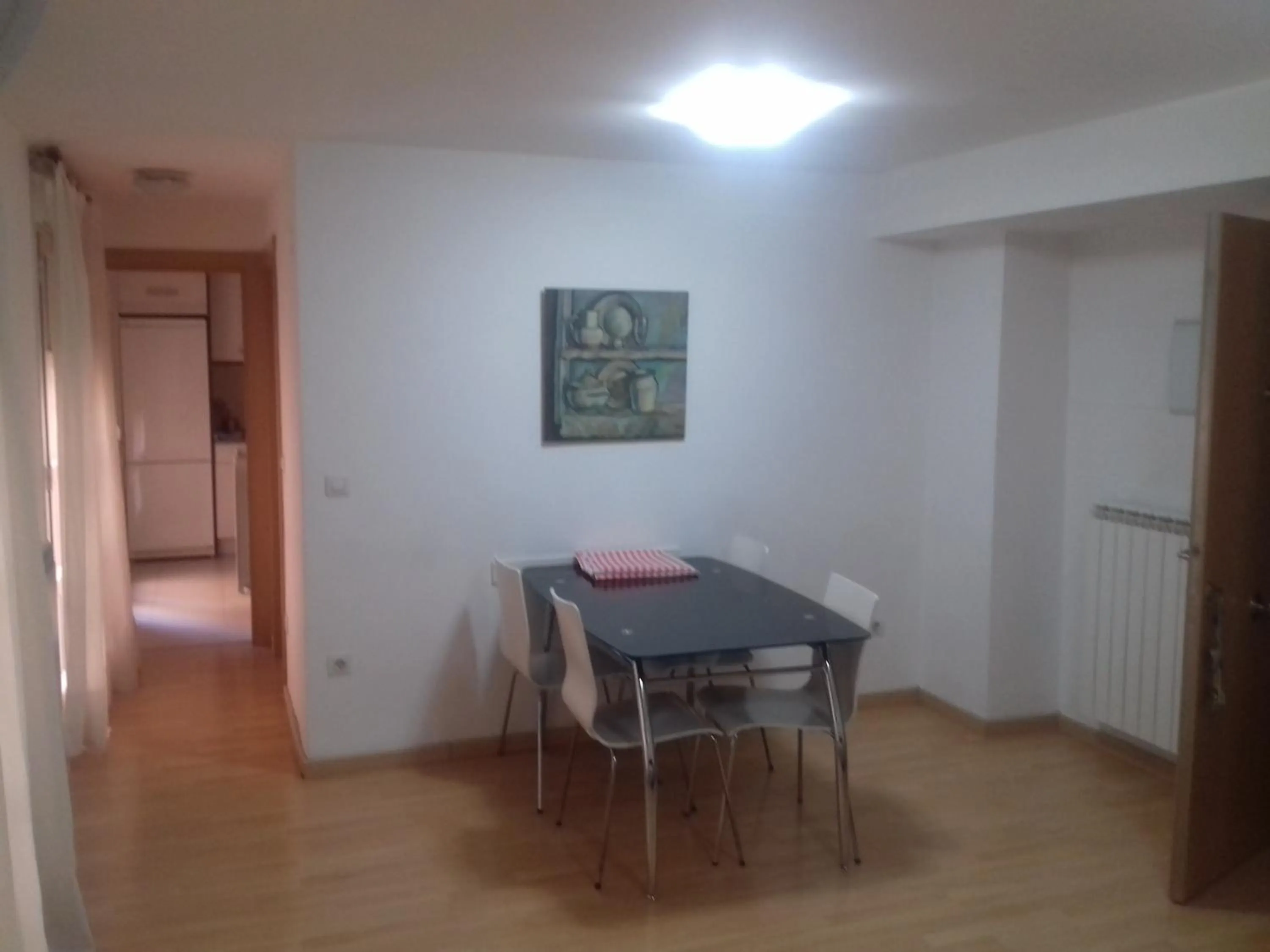 Dining area in Apartamentos Auhabitat Zaragoza, edificio de apartamentos turísticos