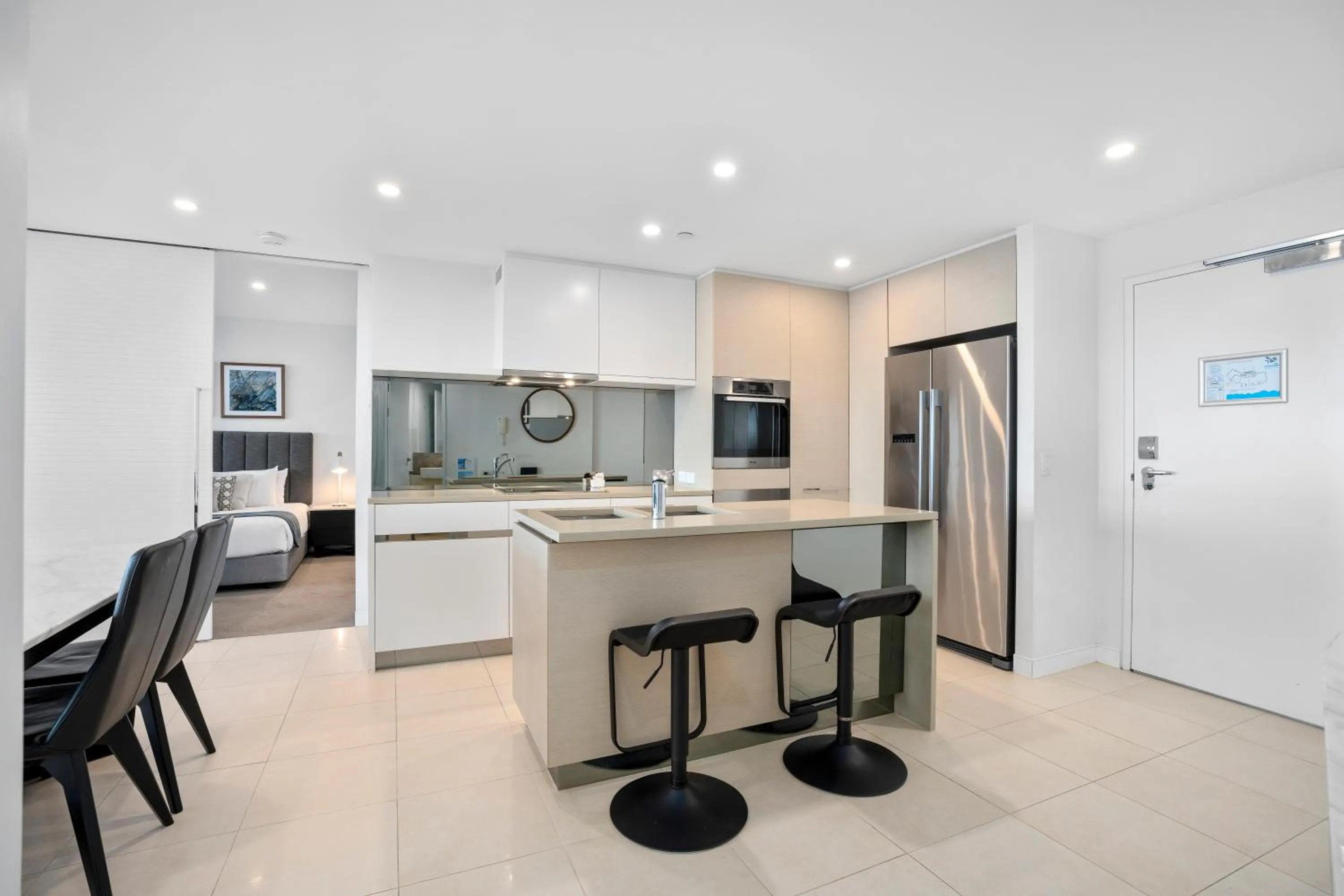 Kitchen or kitchenette in Soul Surfers Paradise - Gclr