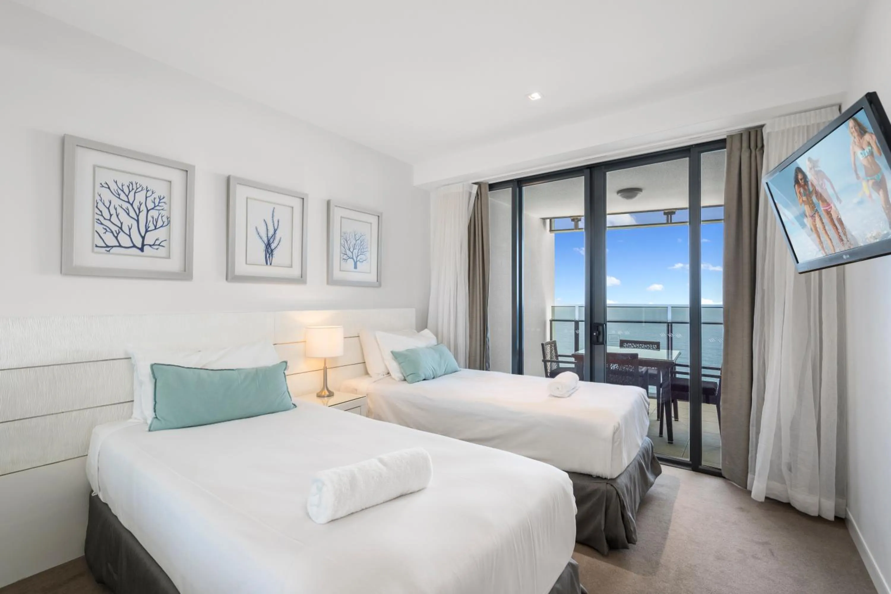 Bed in Soul Surfers Paradise - Gclr