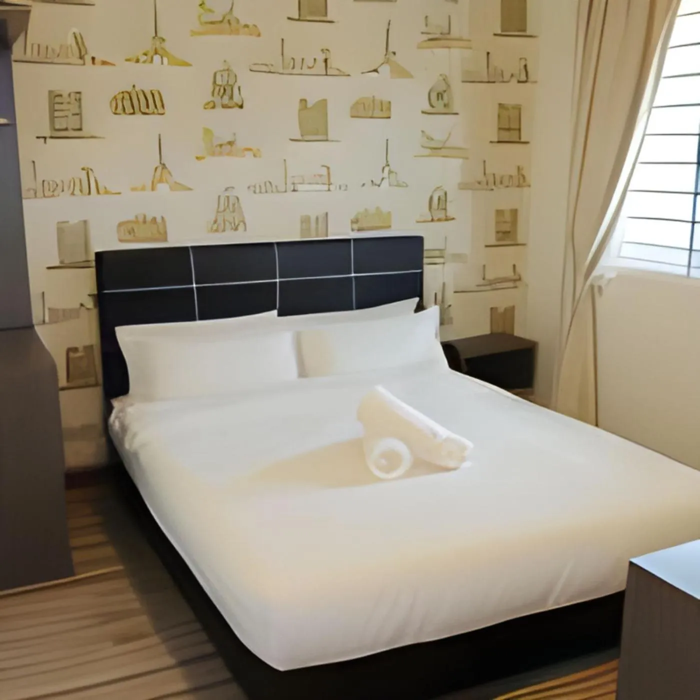 Bedroom, Bed in Natol Homestay - Paris BDC