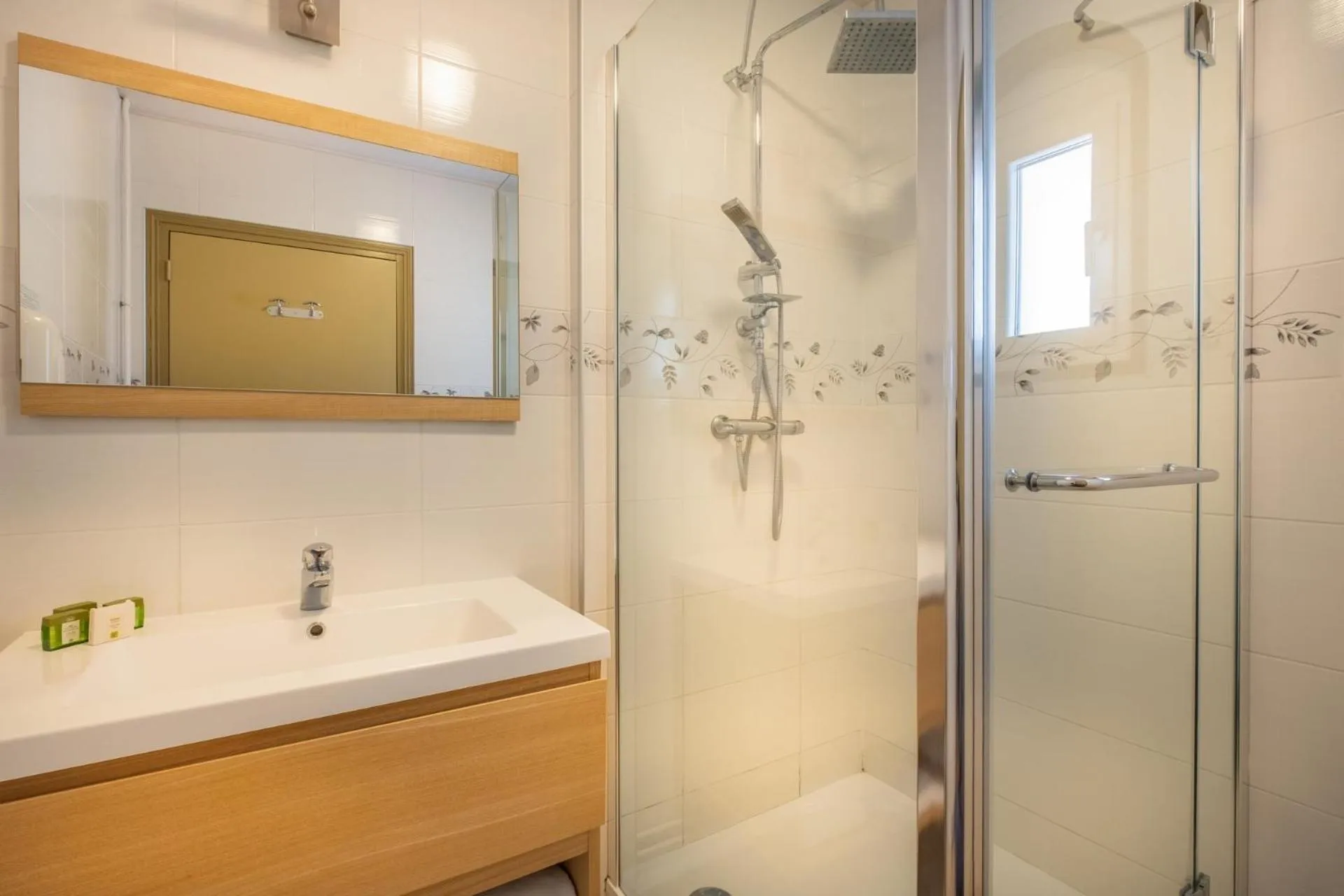 Logis Hôtel Restaurant Le Coq Hardi