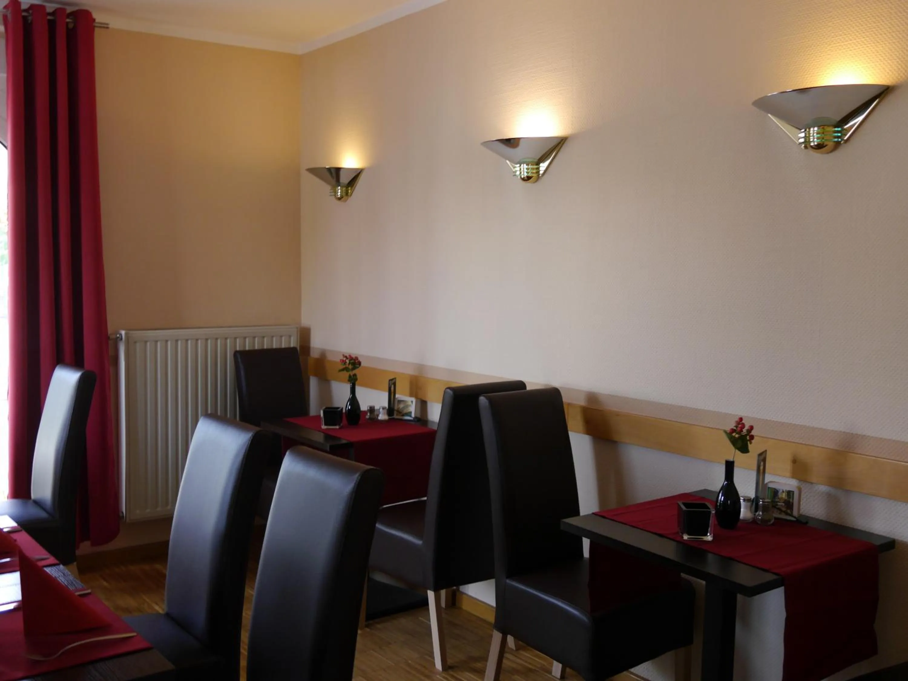 Restaurant/places to eat in Hotel Eigen