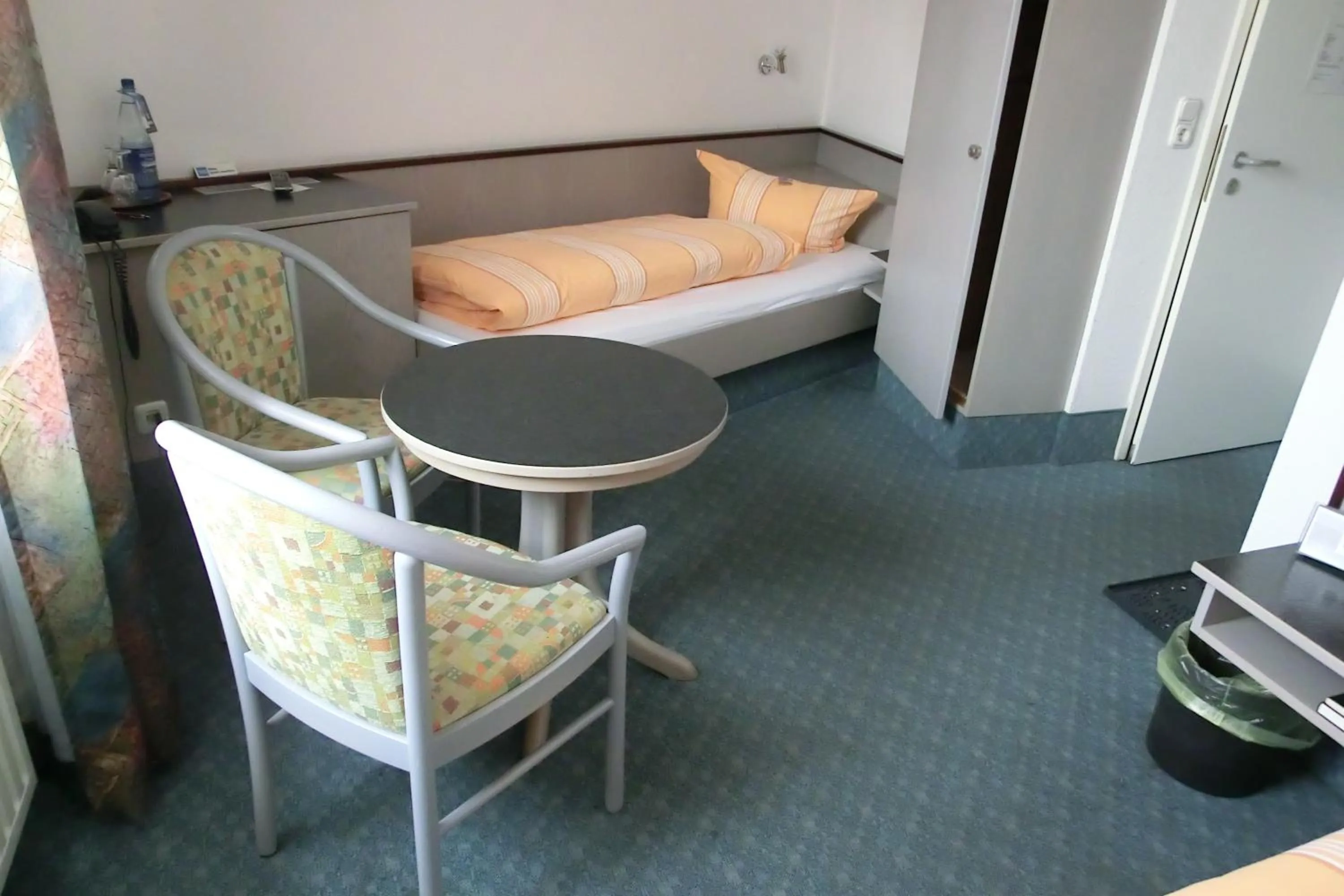 Photo of the whole room, Bed in Hotel Eigen