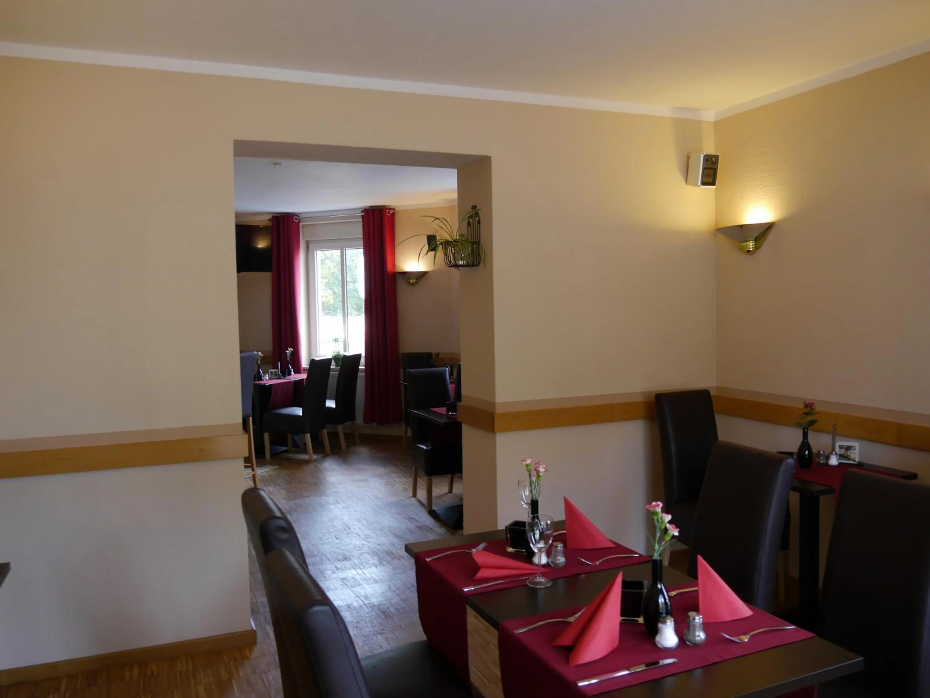 Restaurant/places to eat in Hotel Eigen