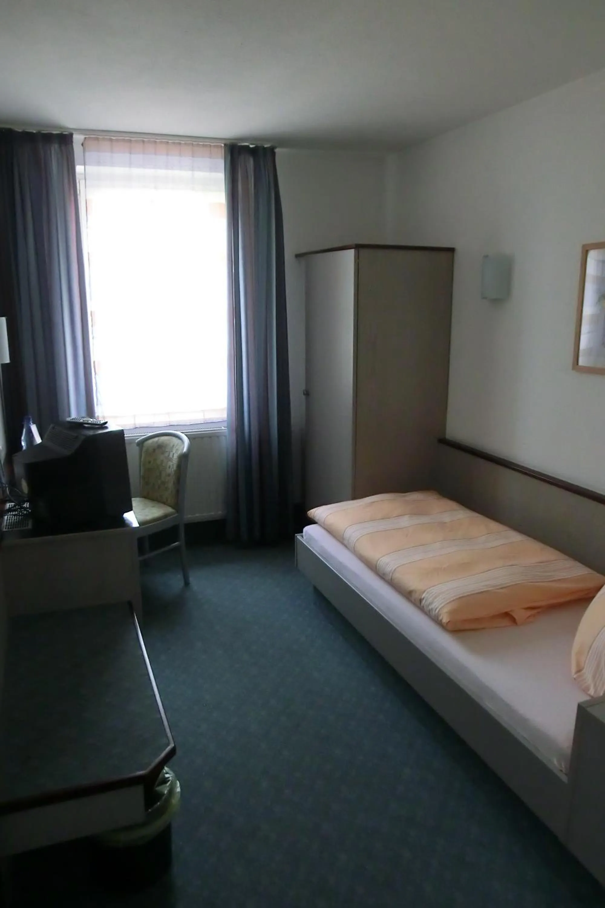Photo of the whole room, Bed in Hotel Eigen