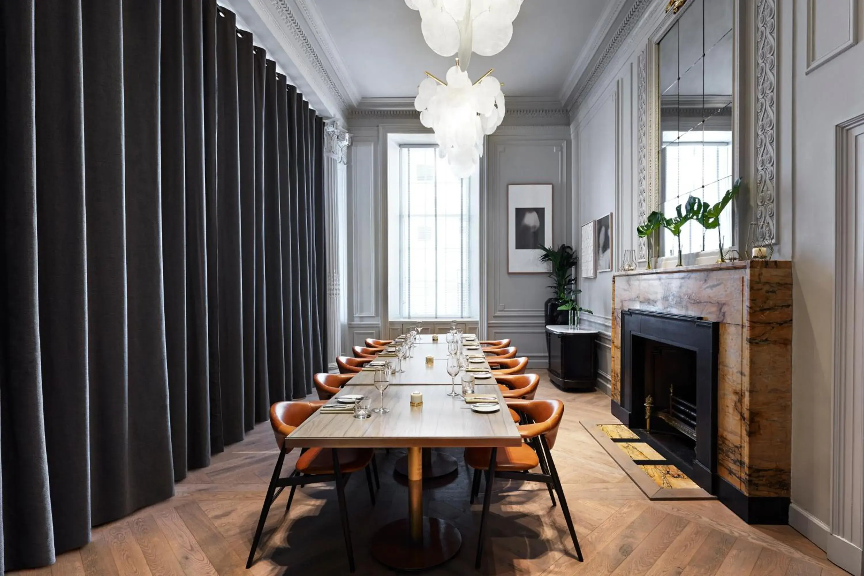Restaurant/places to eat in Kimpton Blythswood Square Hotel & Spa by IHG Restaurant/places to eat in Kimpton Blythswood Square Hotel & Spa by IHG