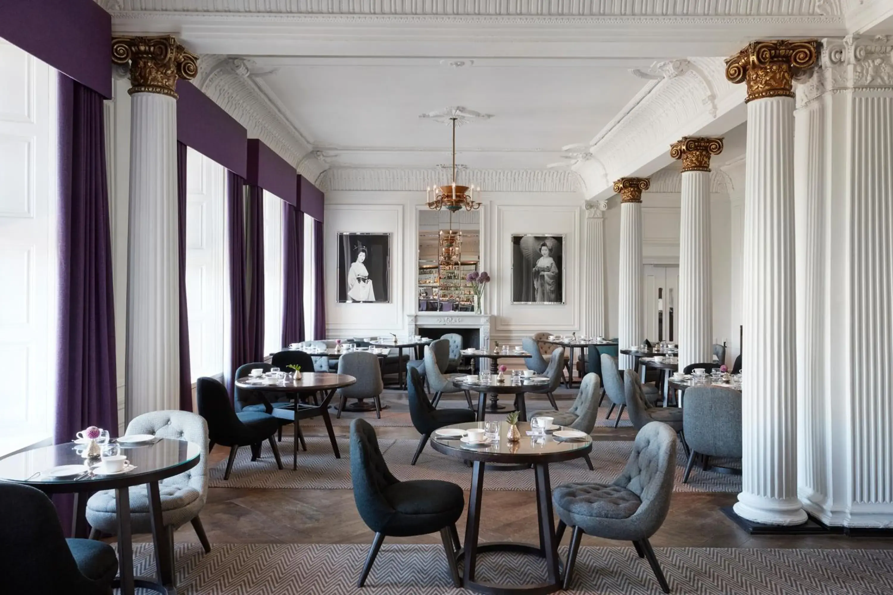 Lounge or bar in Kimpton Blythswood Square Hotel & Spa by IHG Lounge or bar in Kimpton Blythswood Square Hotel & Spa by IHG