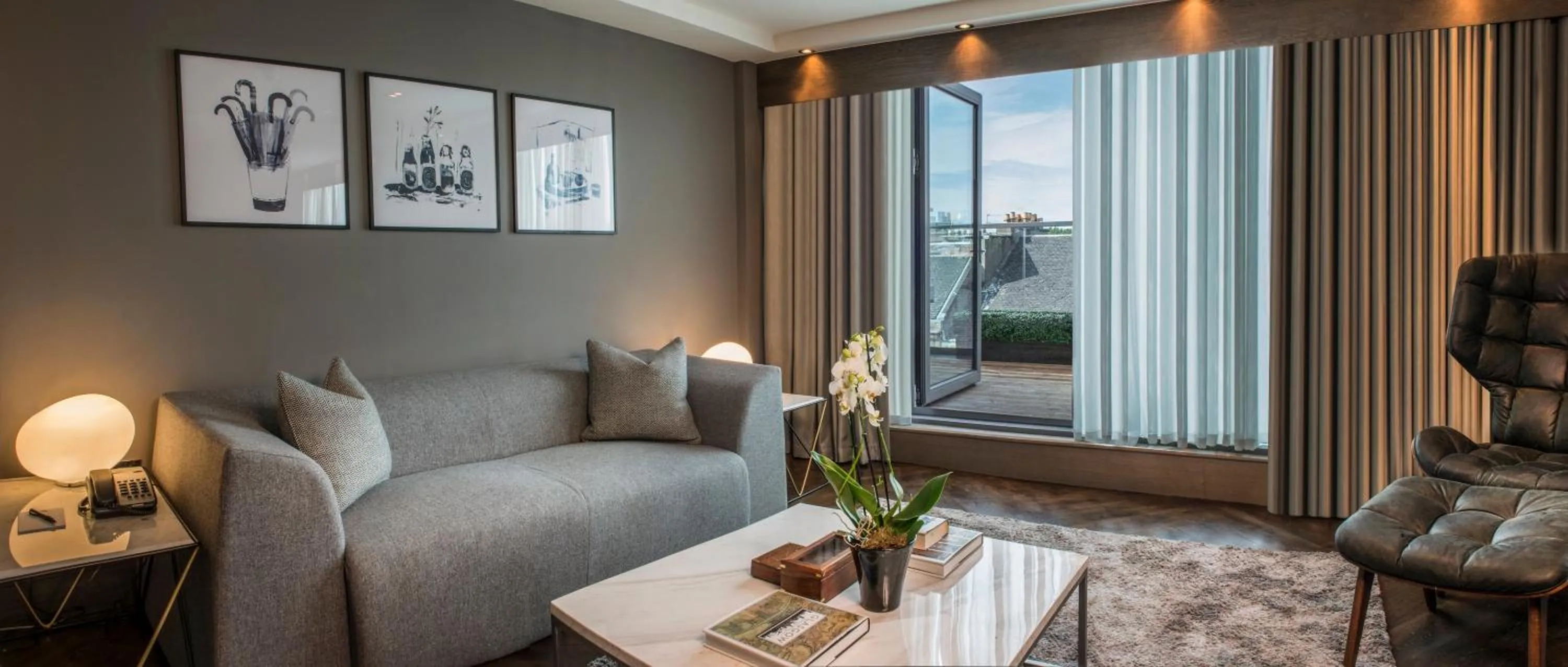 Photo of the whole room in Kimpton Blythswood Square Hotel & Spa by IHG