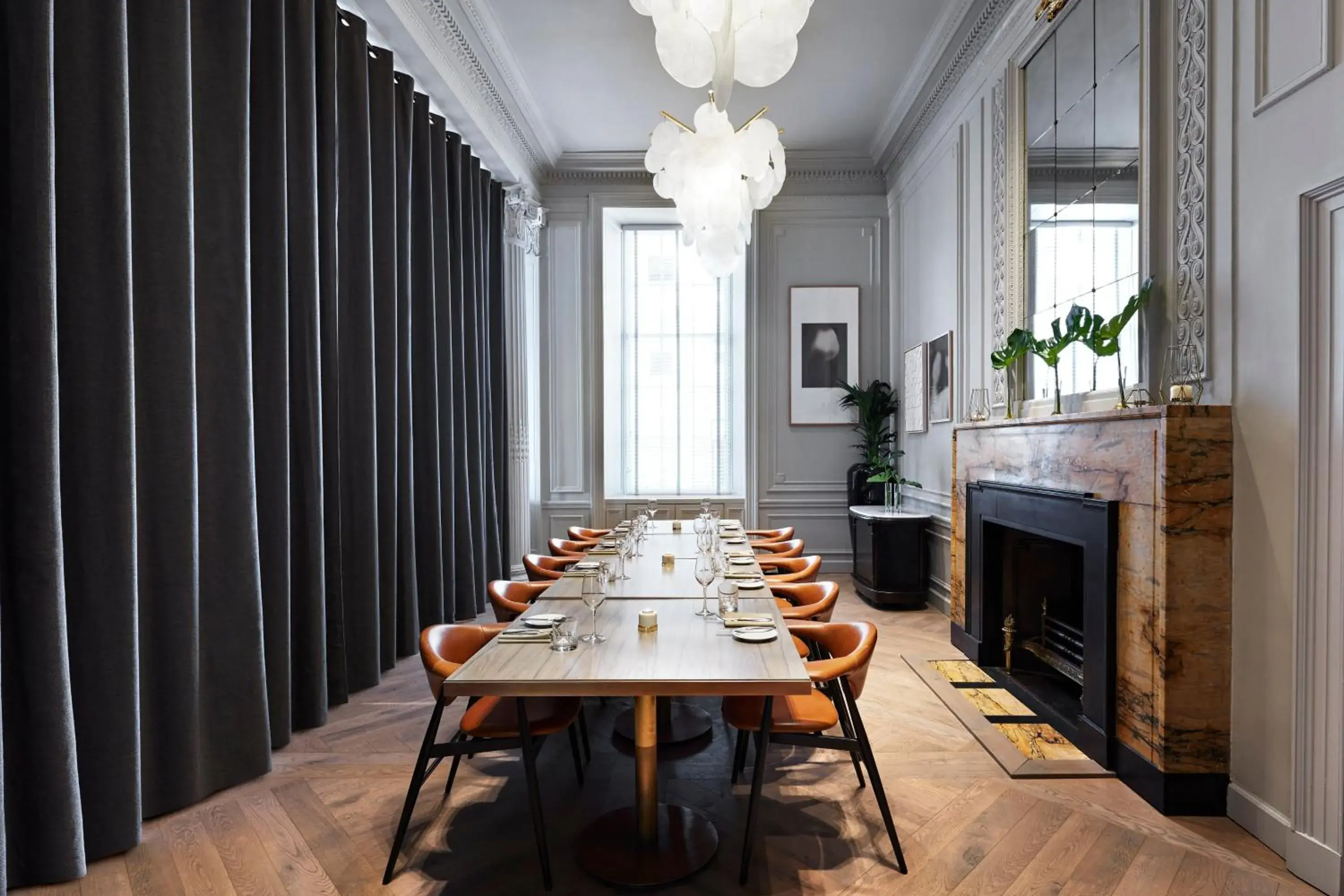 Restaurant/places to eat in Kimpton Blythswood Square Hotel & Spa by IHG Restaurant/places to eat in Kimpton Blythswood Square Hotel & Spa by IHG