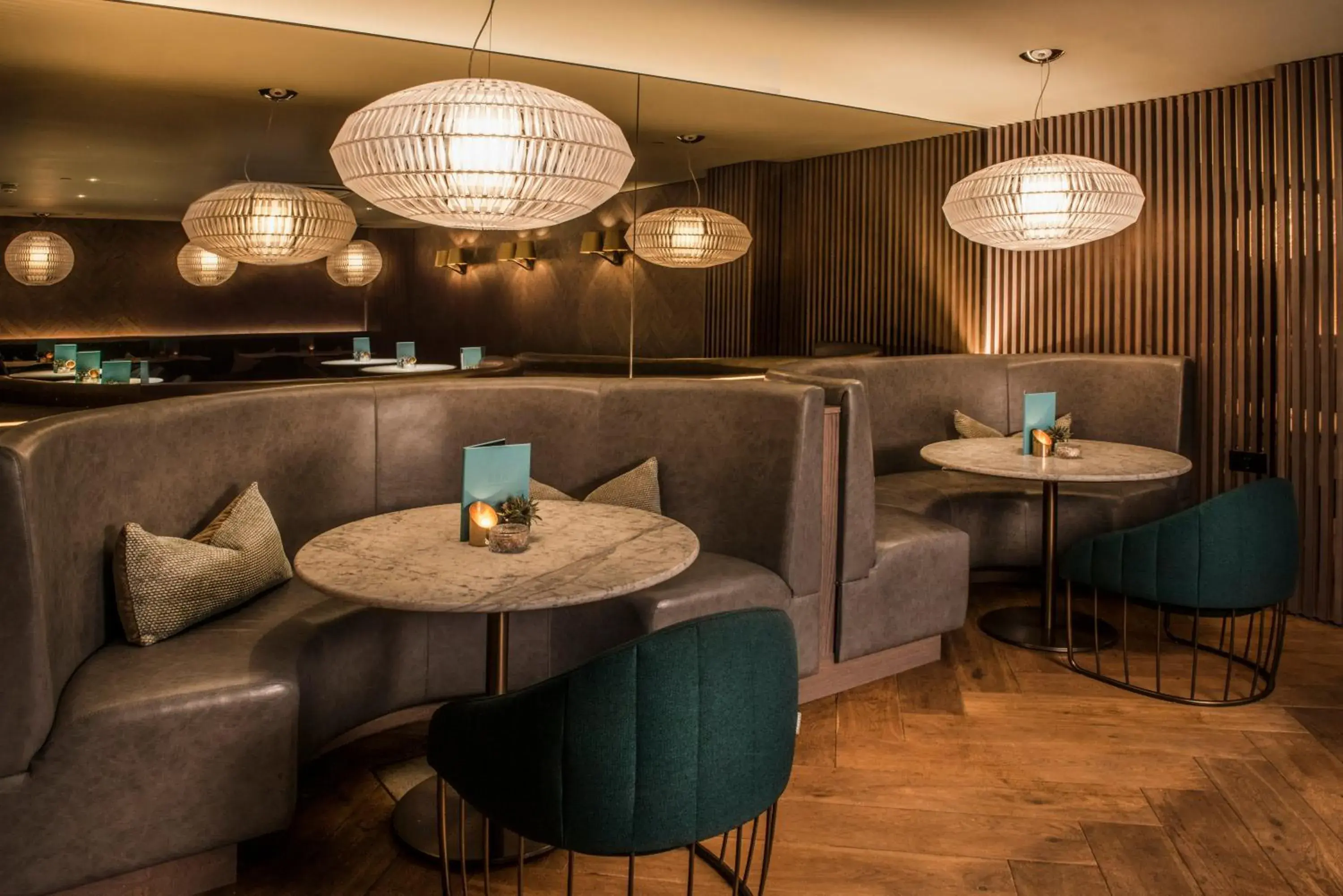 Lounge or bar in Kimpton Blythswood Square Hotel & Spa by IHG Lounge or bar in Kimpton Blythswood Square Hotel & Spa by IHG