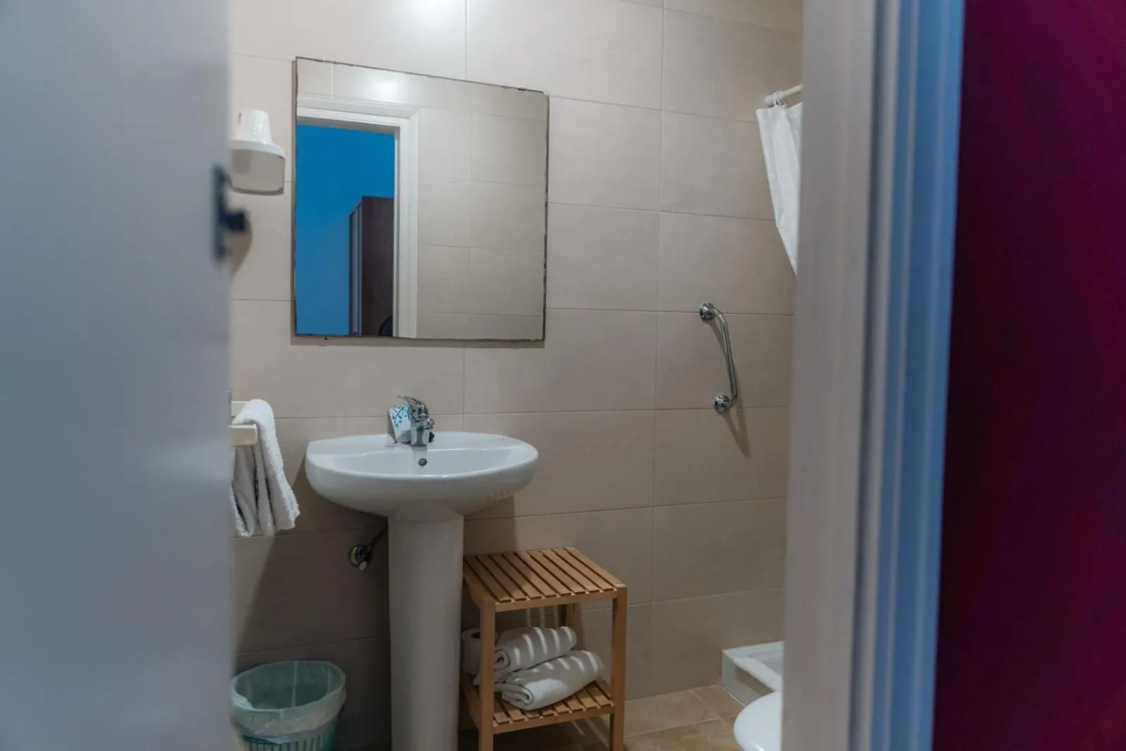Bathroom in Hostal Regina