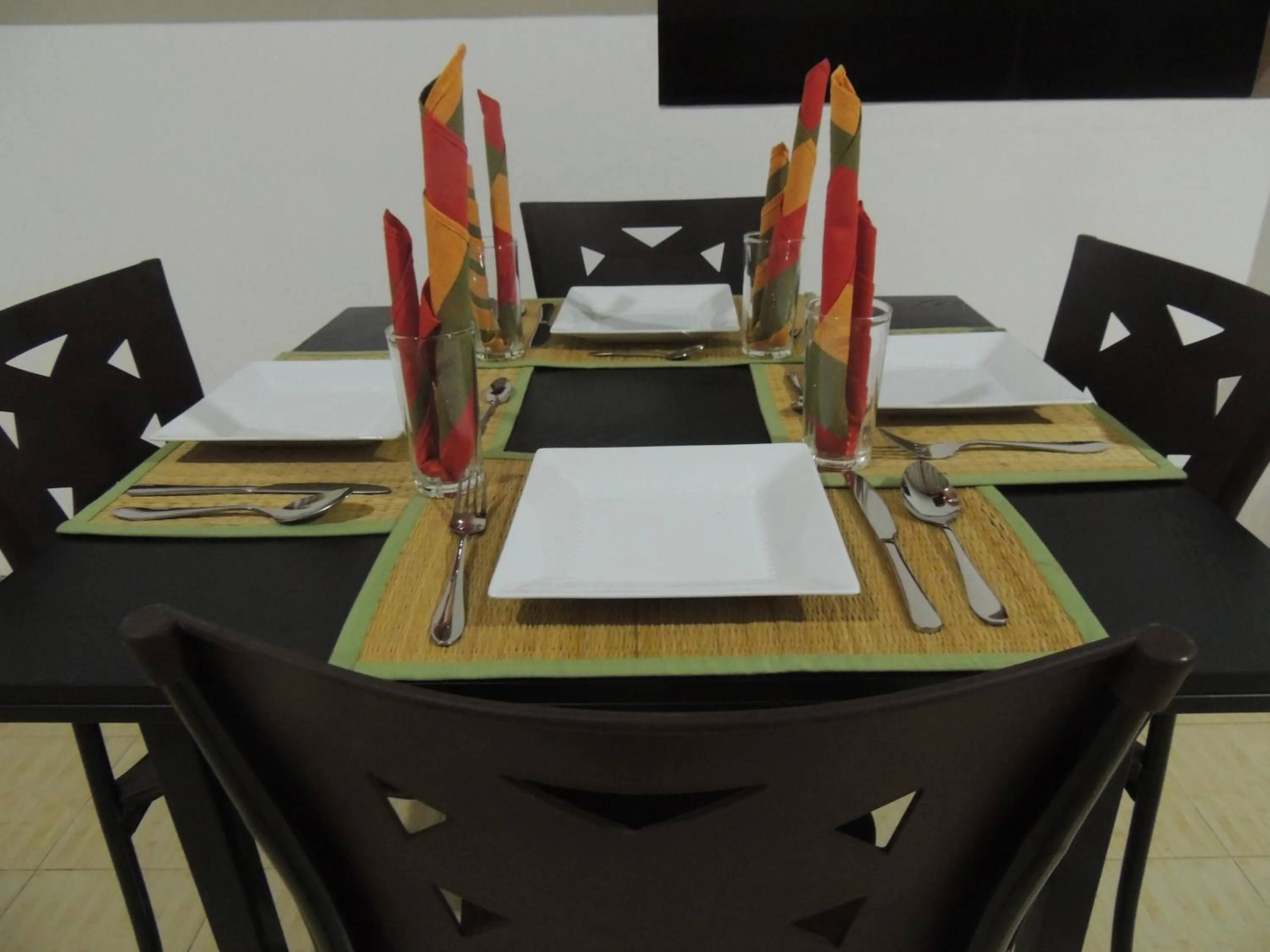 Dining area in Arana Bungalow