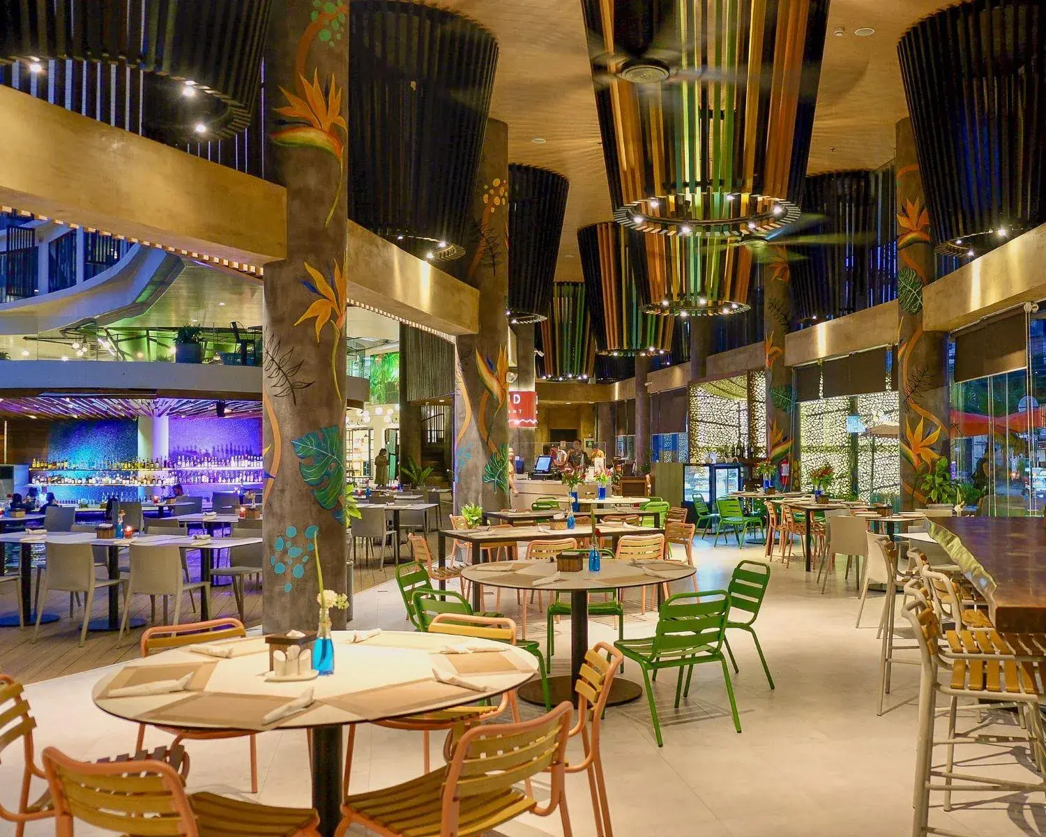 Property building in Hue Hotels and Resorts Boracay Managed by HII Property building in Hue Hotels and Resorts Boracay Managed by HII