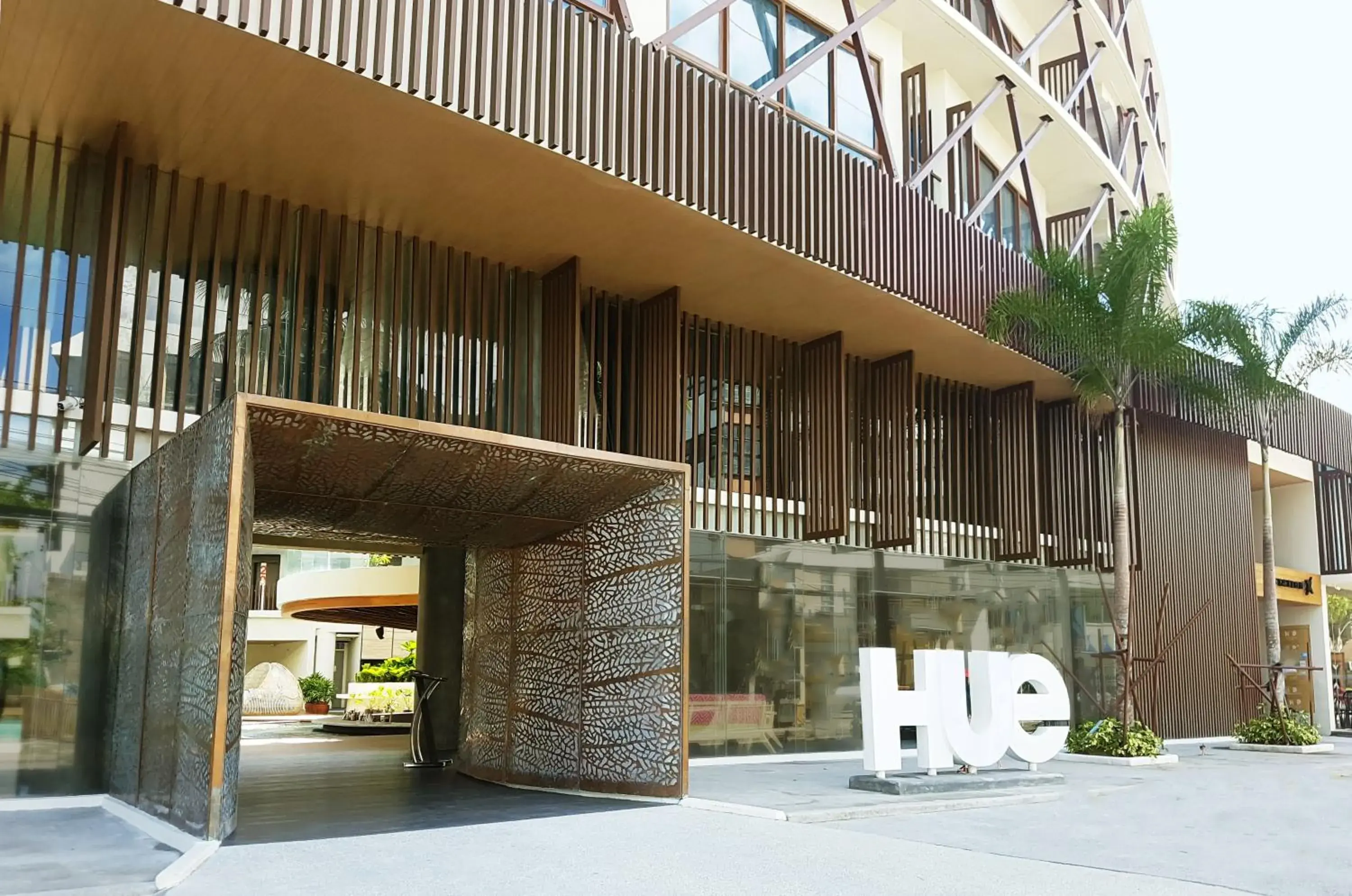 Property building in Hue Hotels and Resorts Boracay Managed by HII Property building in Hue Hotels and Resorts Boracay Managed by HII
