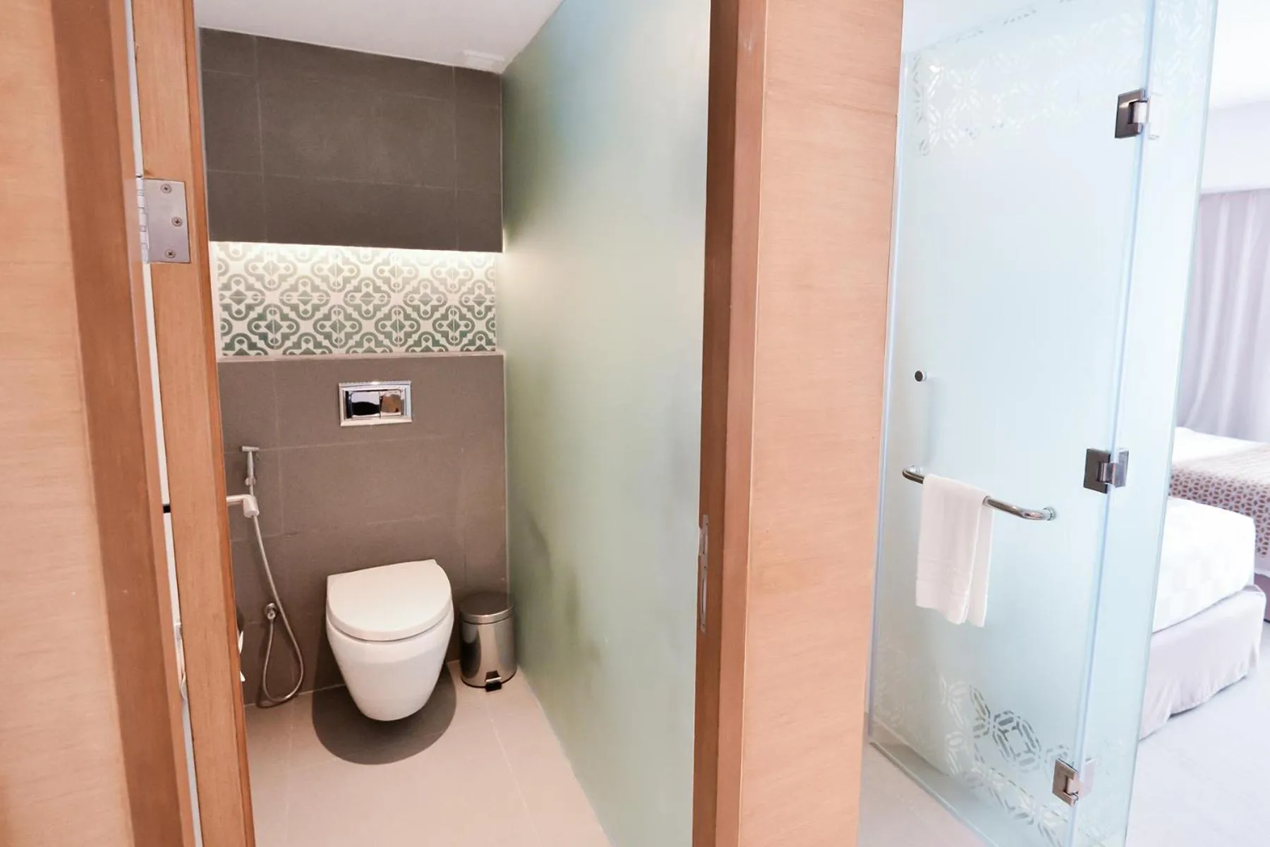 Bathroom in Hue Hotels and Resorts Boracay Managed by HII