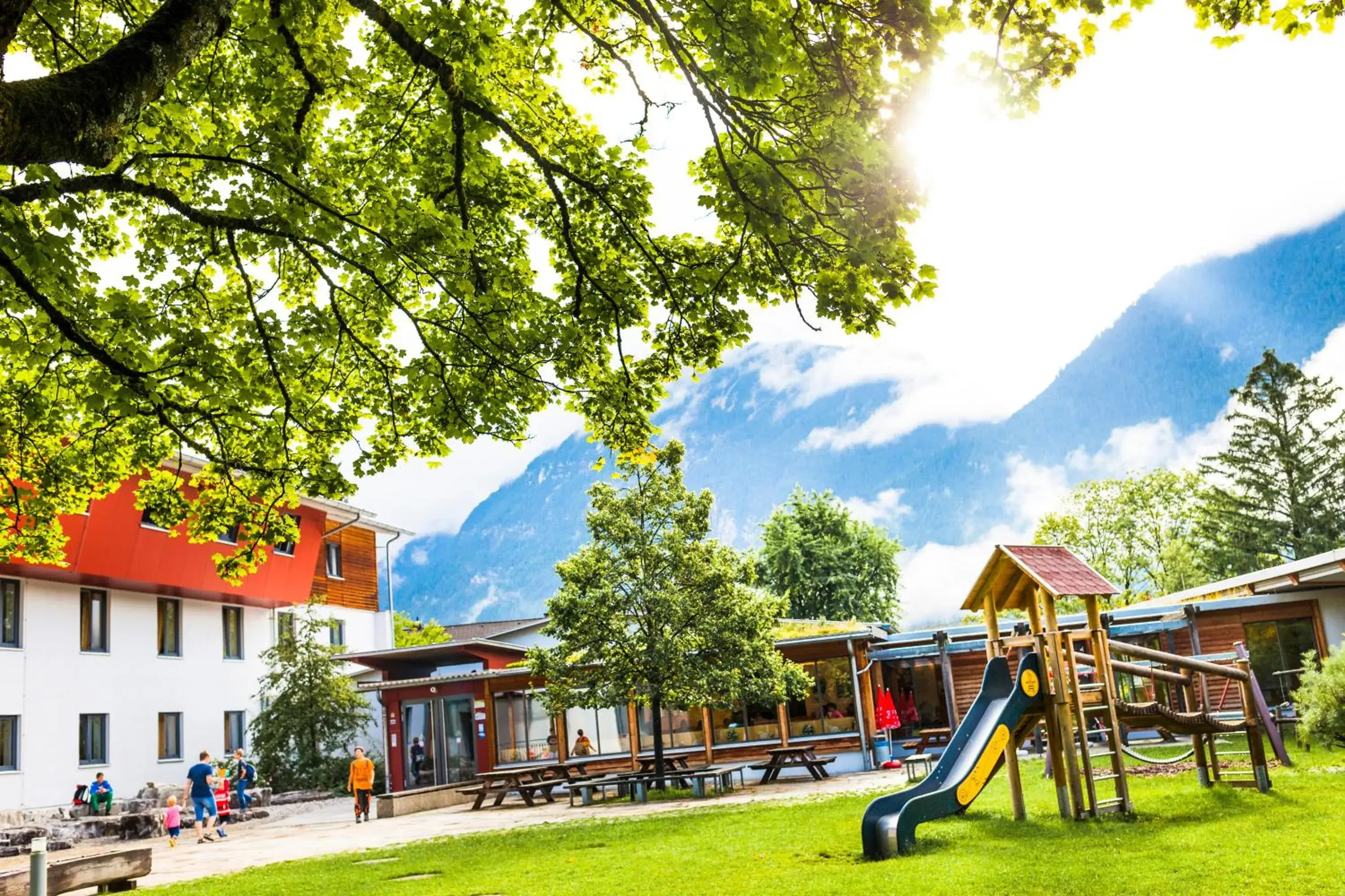 Jugendherberge Garmisch-Partenkirchen - membership required! Jugendherberge Garmisch-Partenkirchen - membership required!