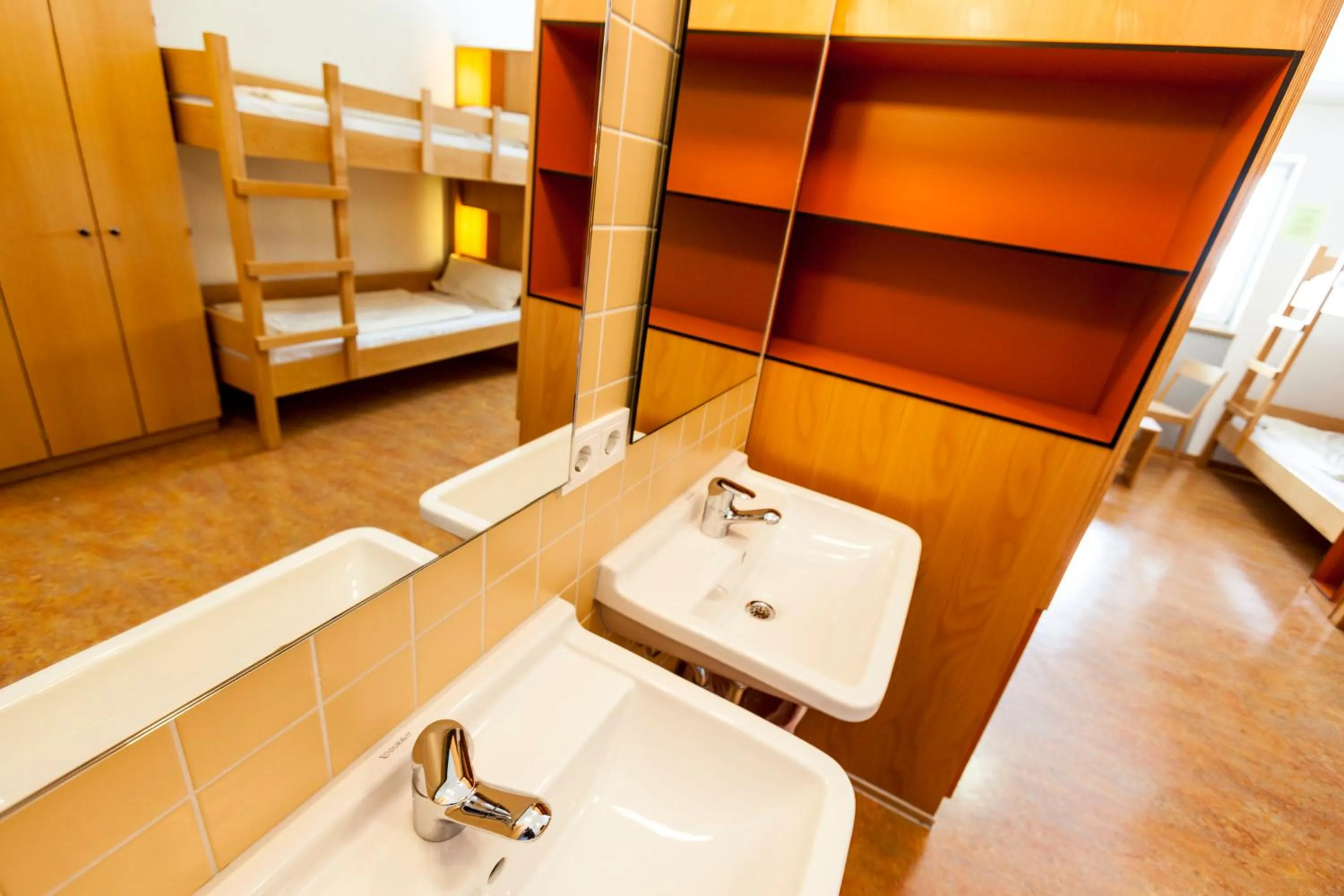 Quadruple Room with Shared Bathroom in Jugendherberge Garmisch-Partenkirchen - membership required!