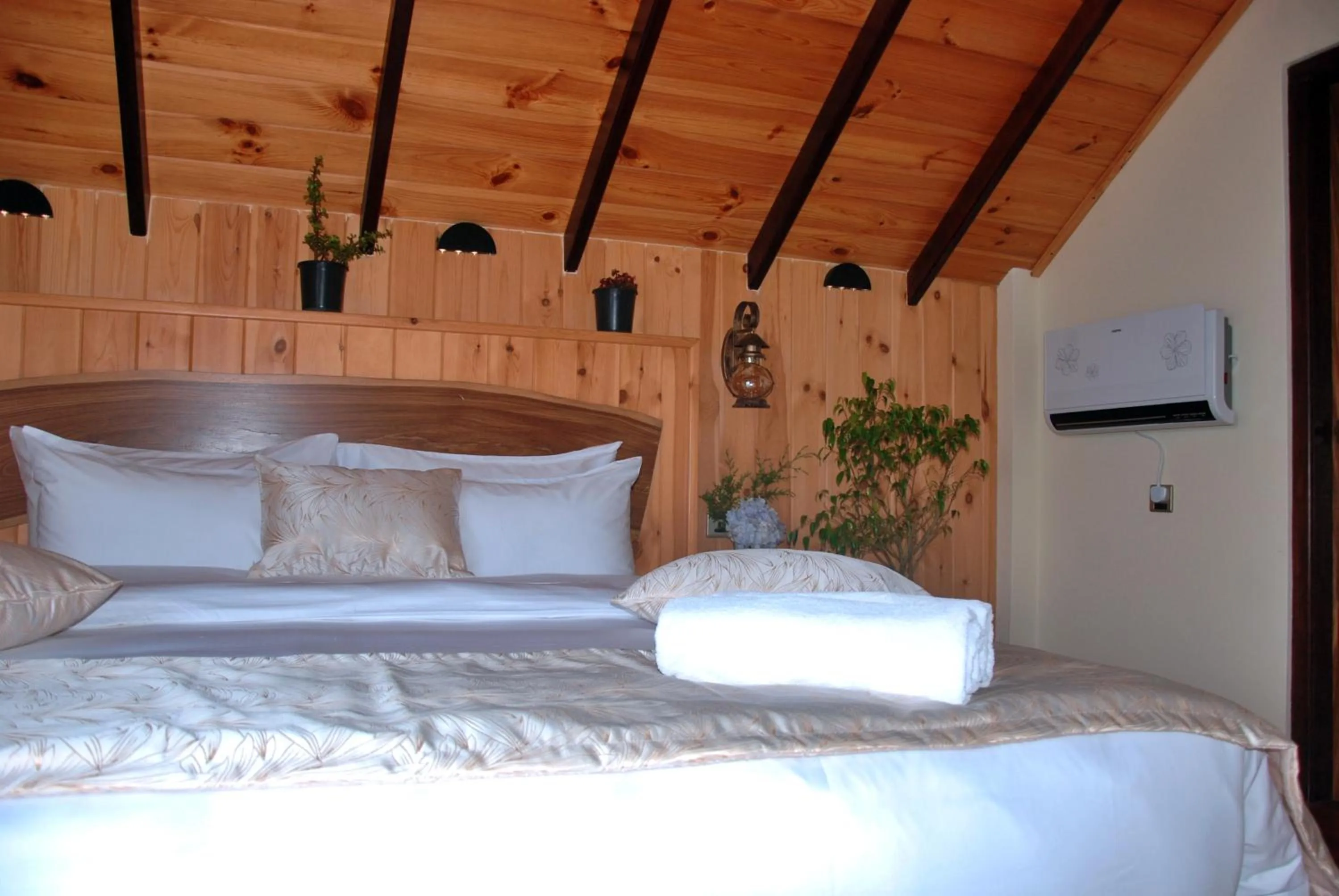 Bedroom, Bed in Cottage San Francesco