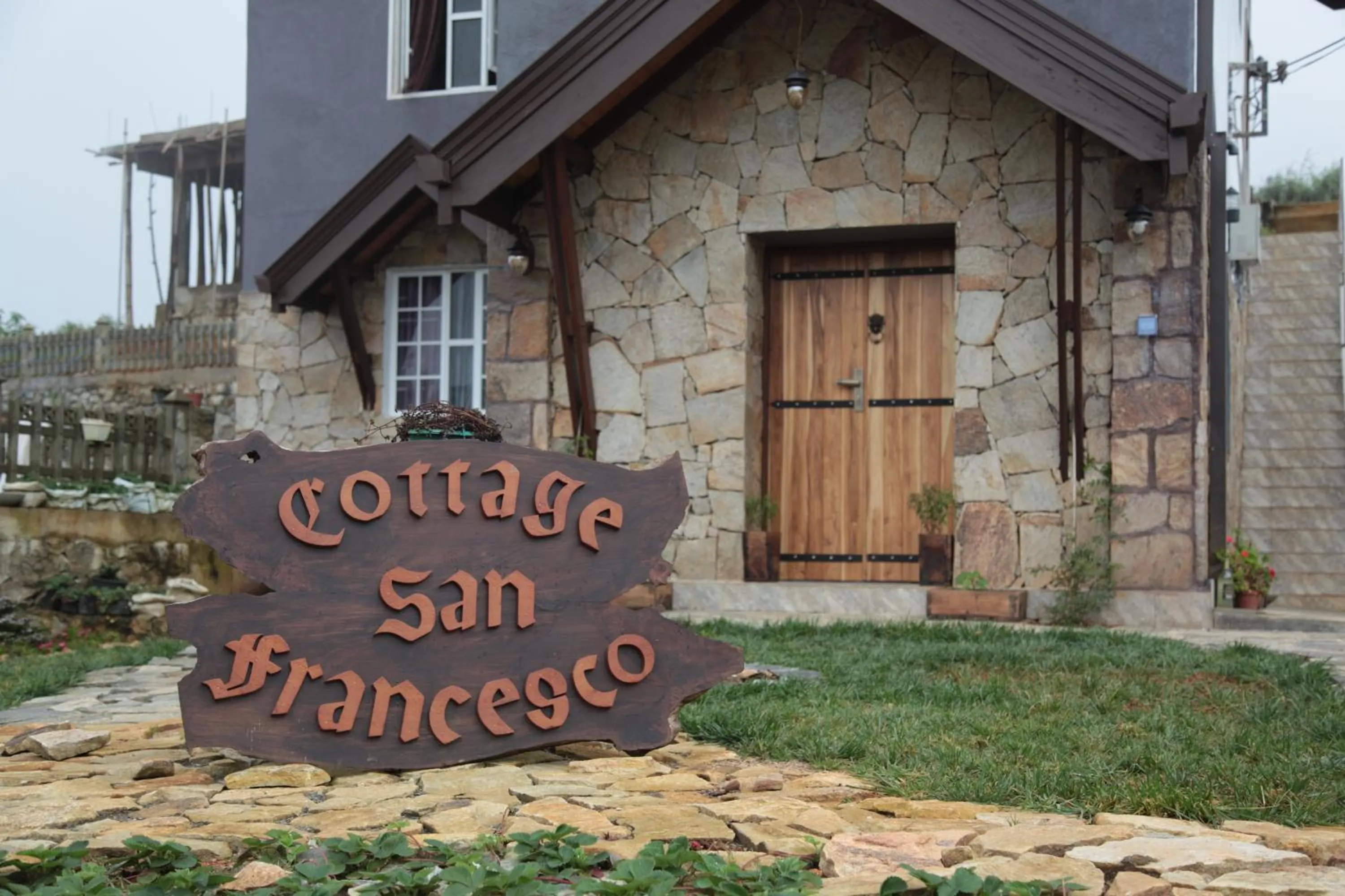 Text overlay in Cottage San Francesco