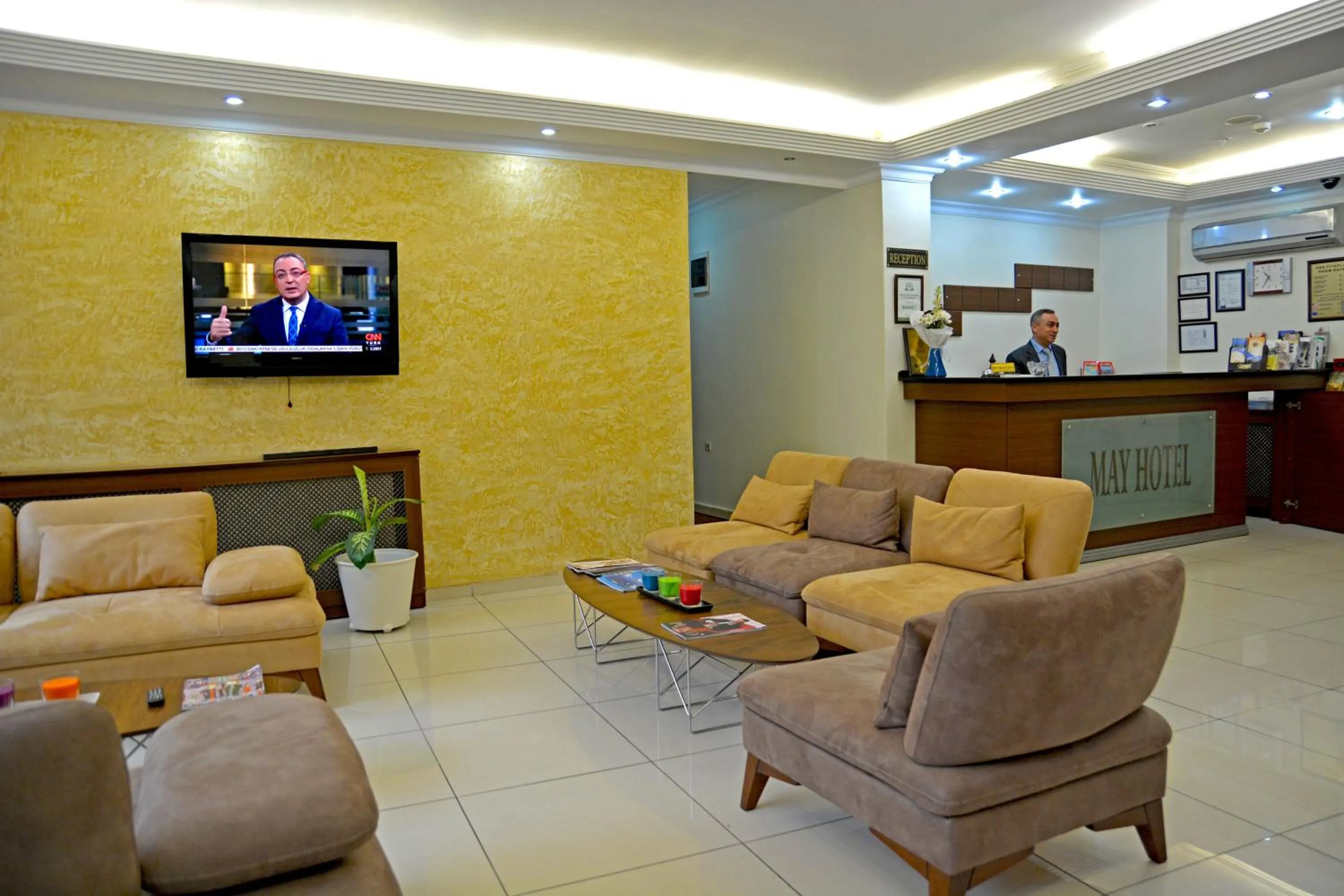 Communal lounge/ TV room in May Hotel Istanbul