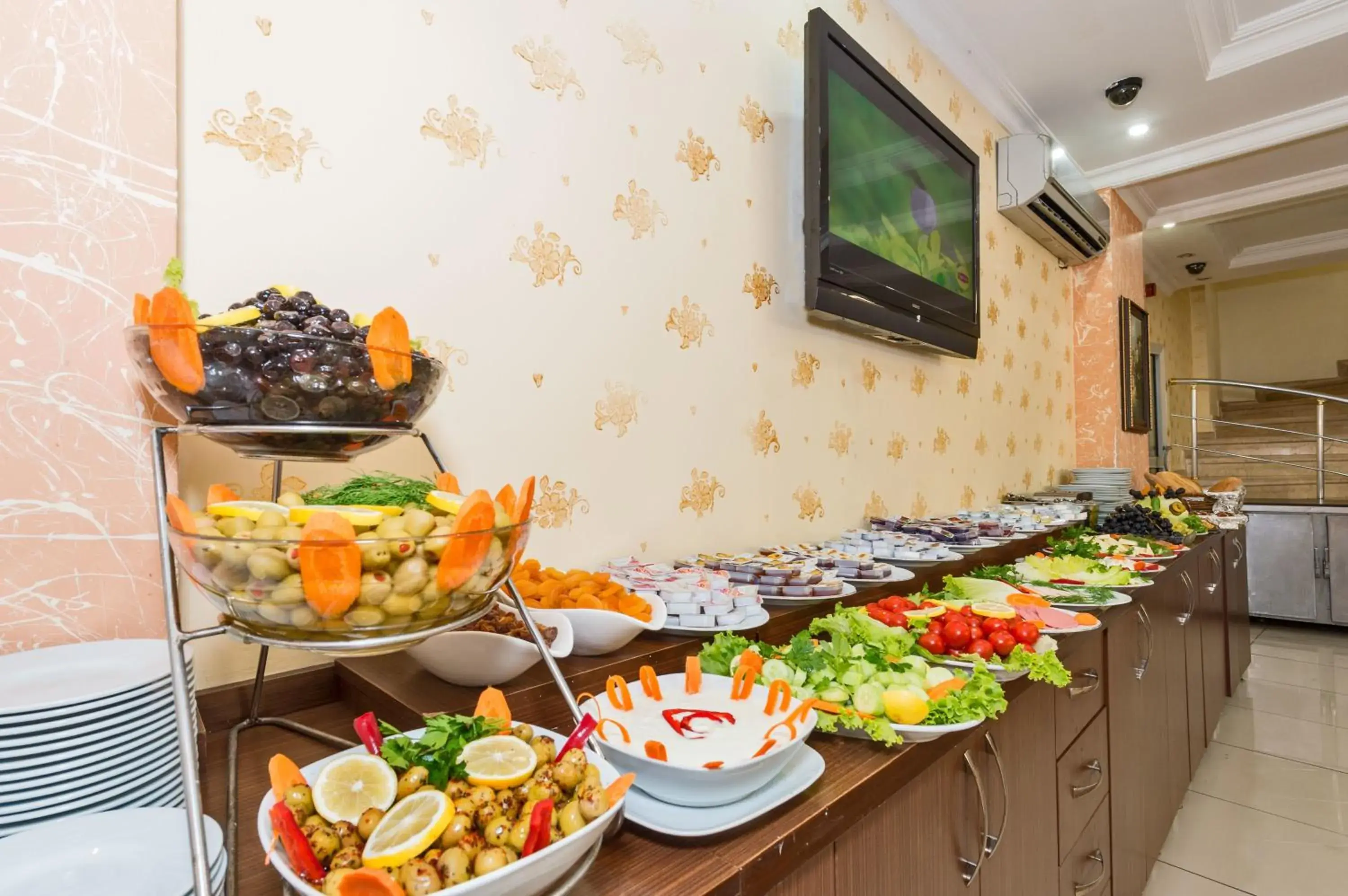 Restaurant/places to eat in May Hotel Istanbul Restaurant/places to eat in May Hotel Istanbul