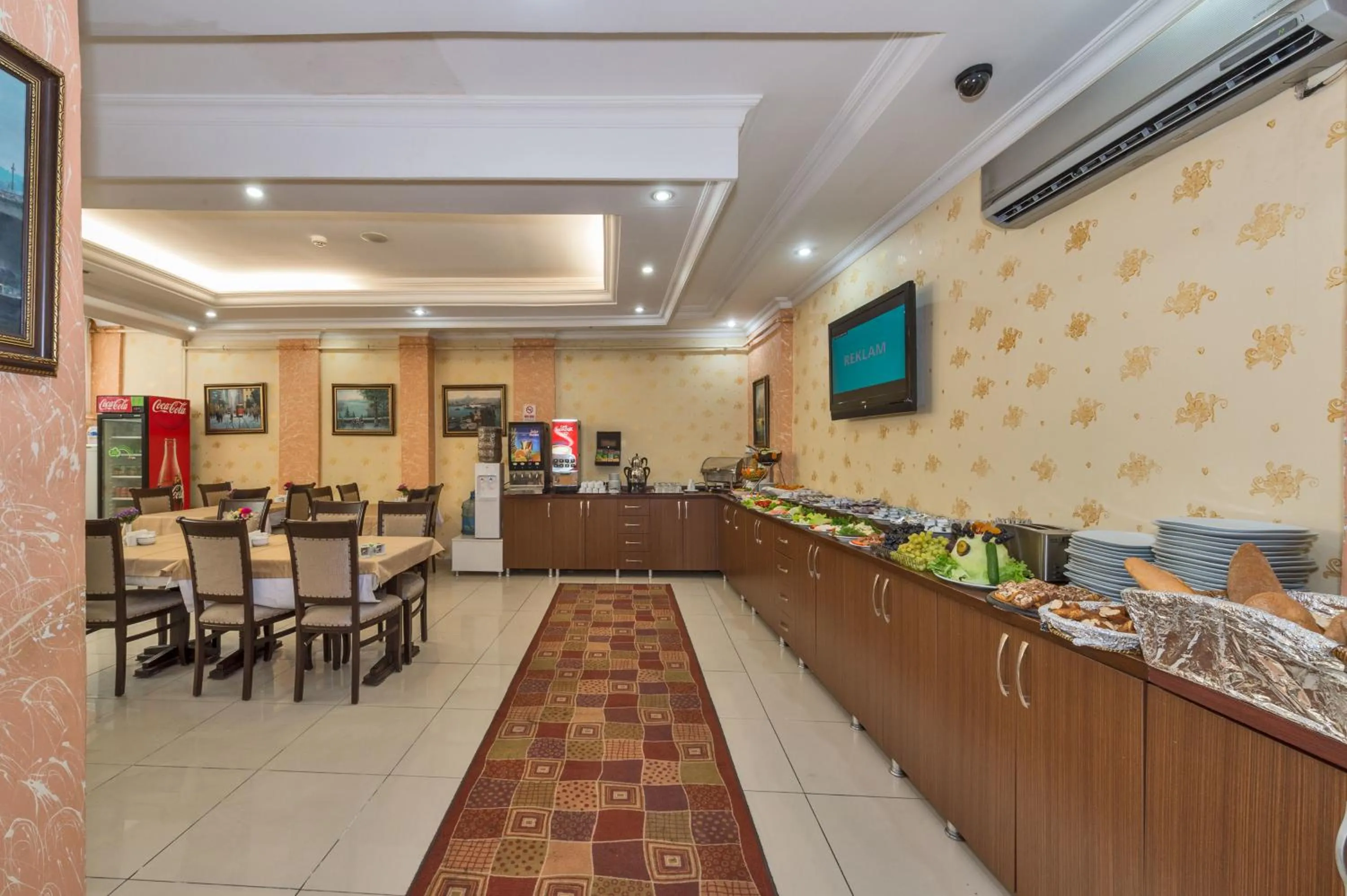 Restaurant/places to eat in May Hotel Istanbul