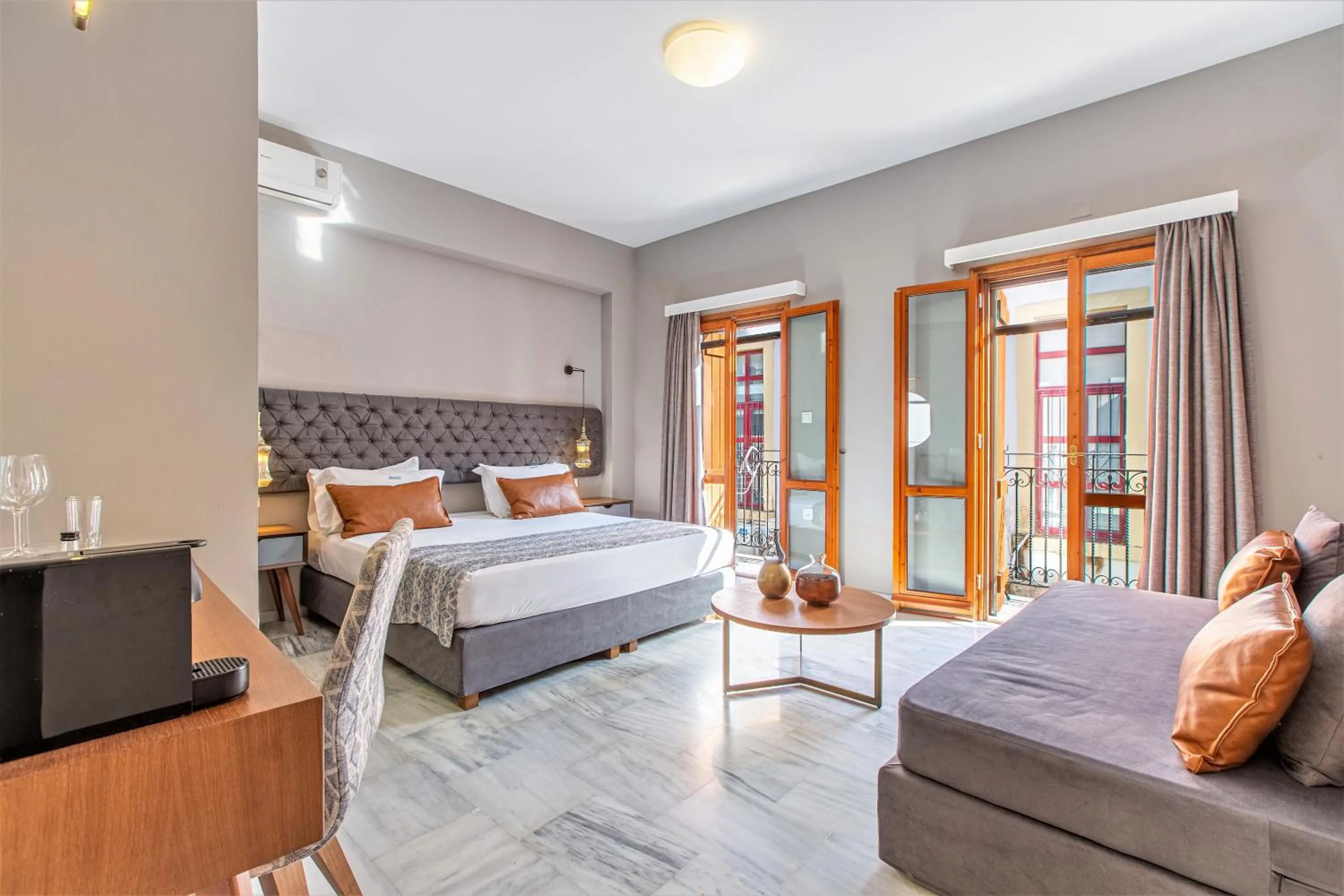 Bed in Minaret Suites and Apartments