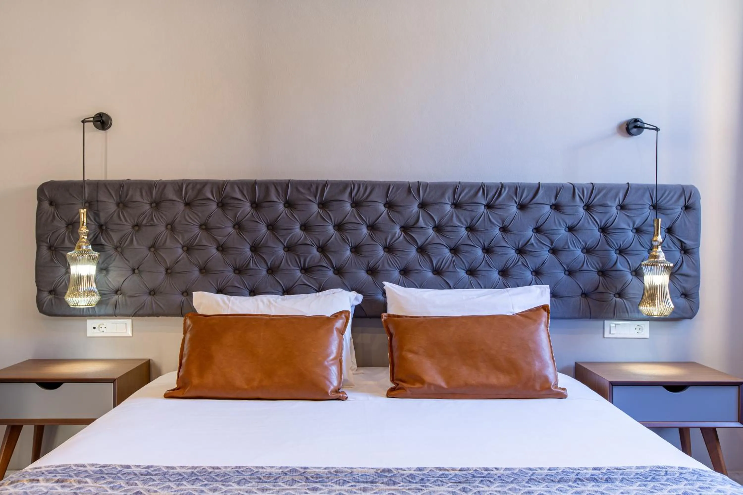 Bed in Minaret Suites and Apartments