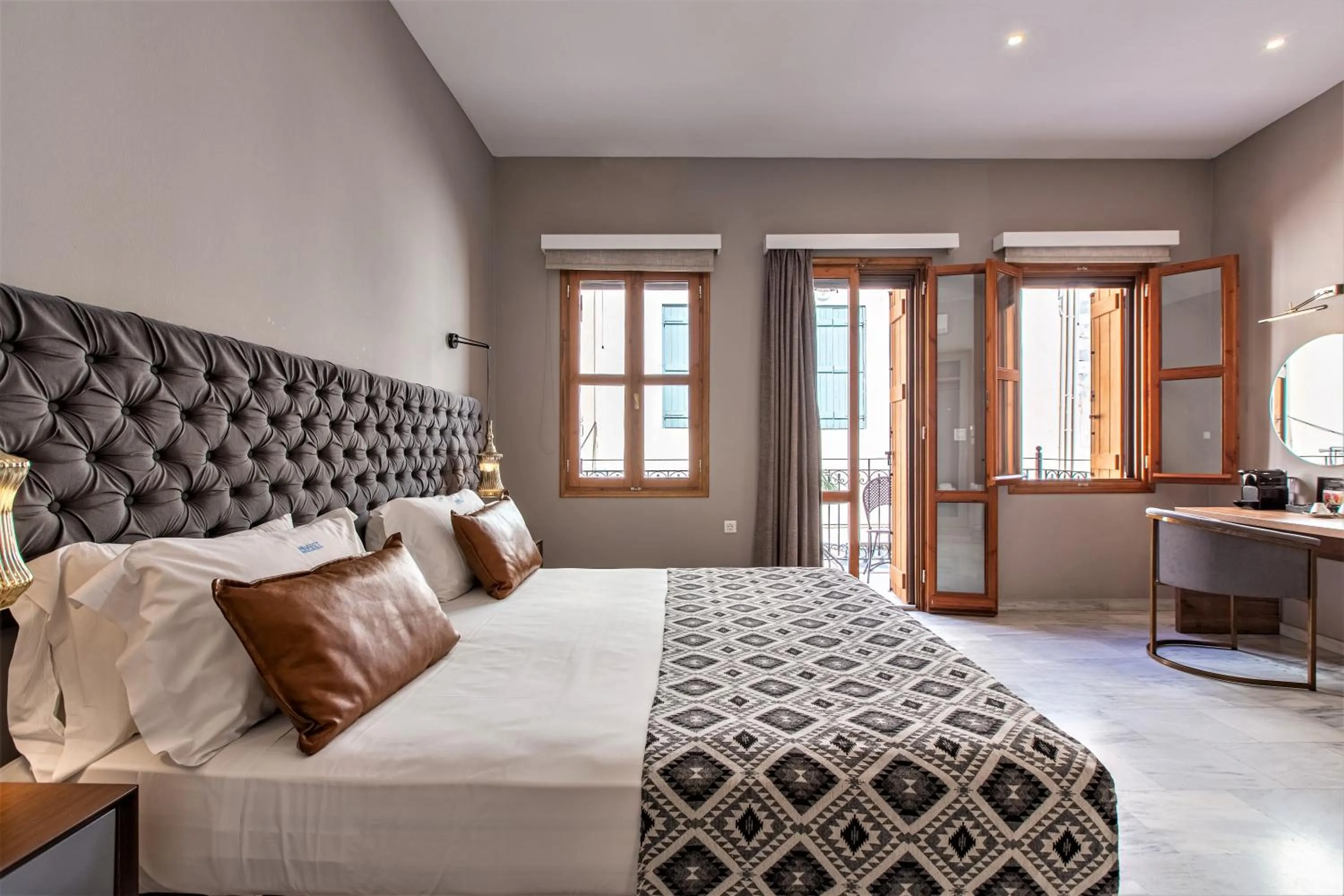 Bed in Minaret Suites and Apartments