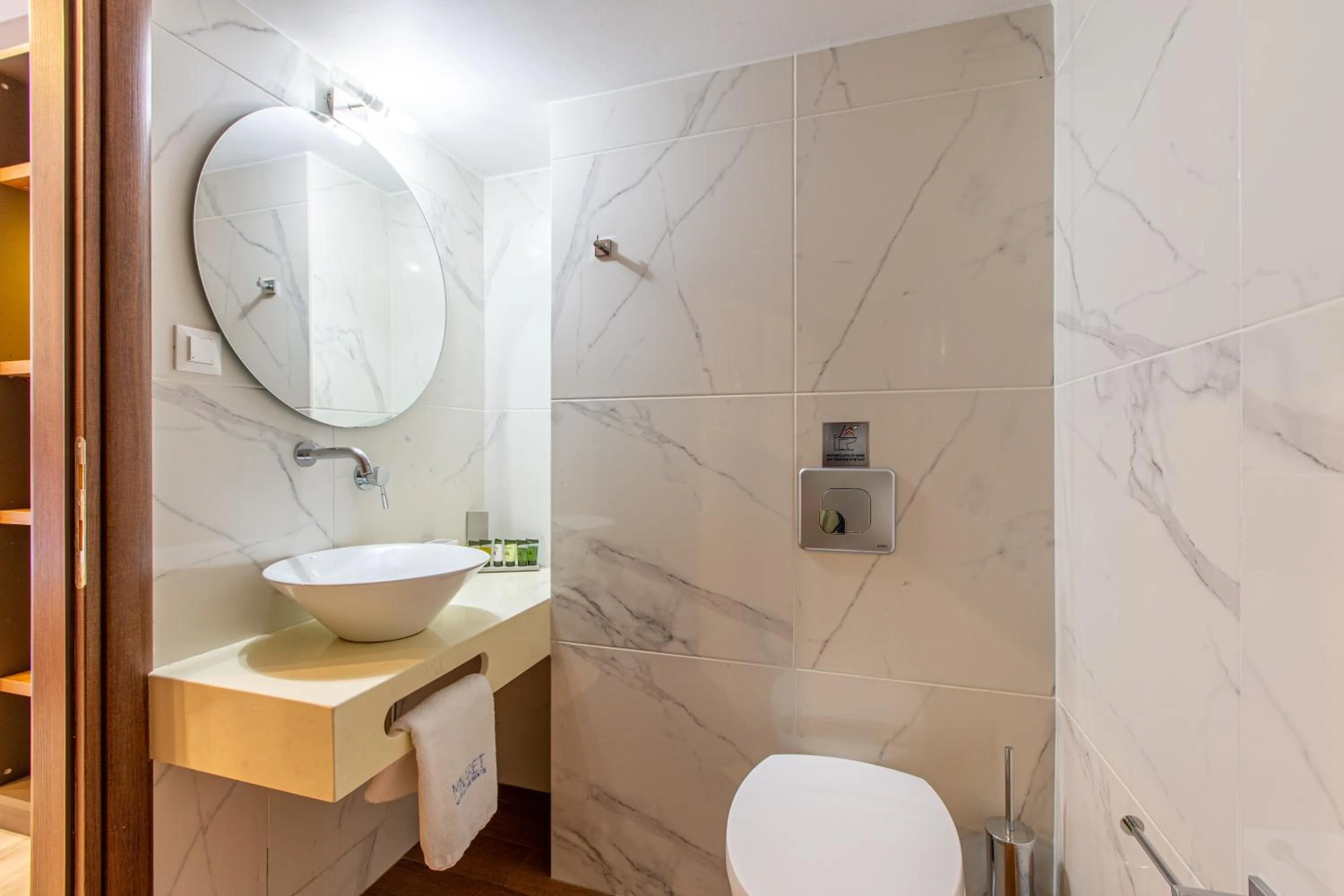 Minaret Suites and Apartments