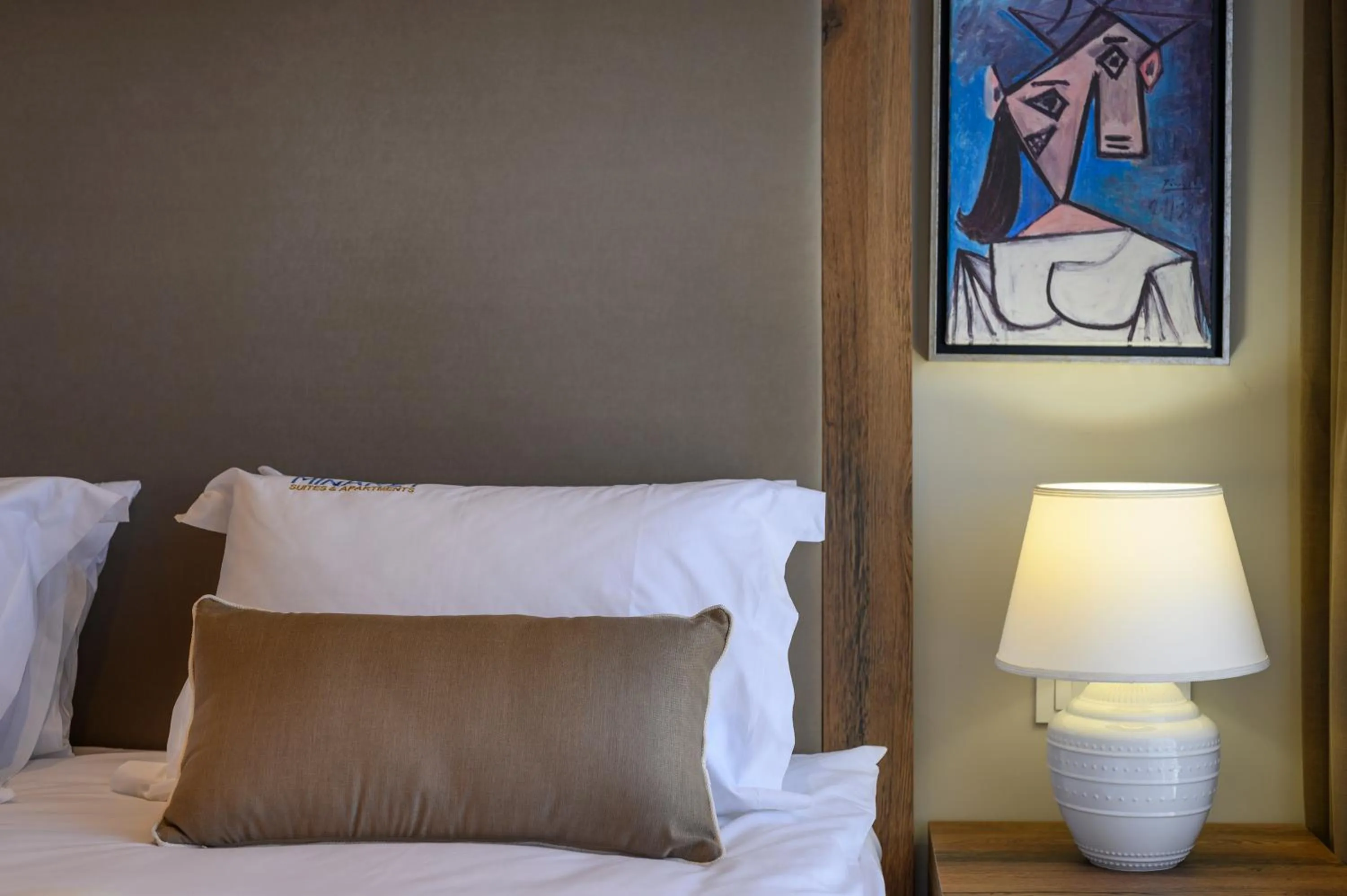 Bed in Minaret Suites and Apartments