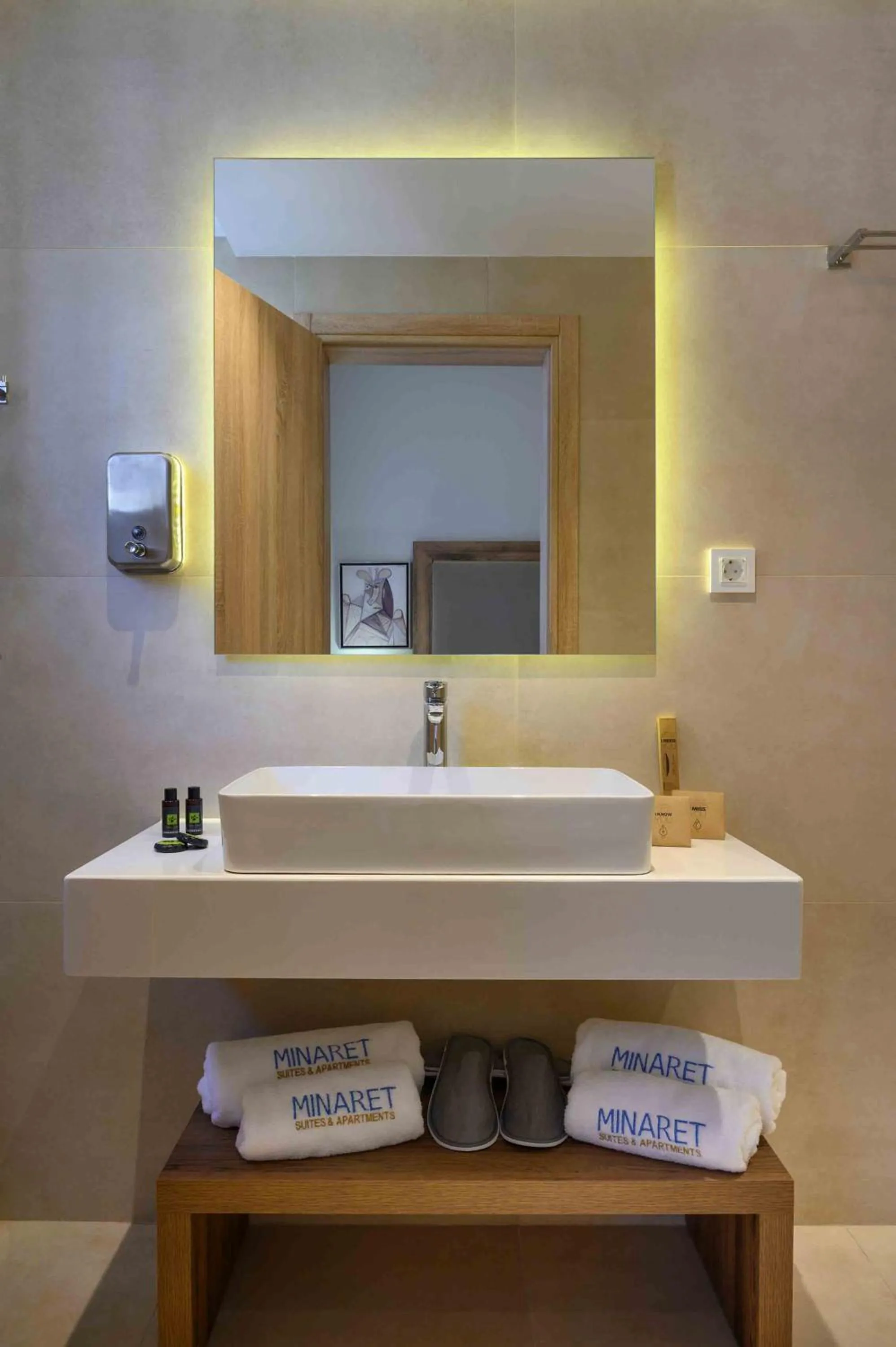 Bathroom in Minaret Suites and Apartments